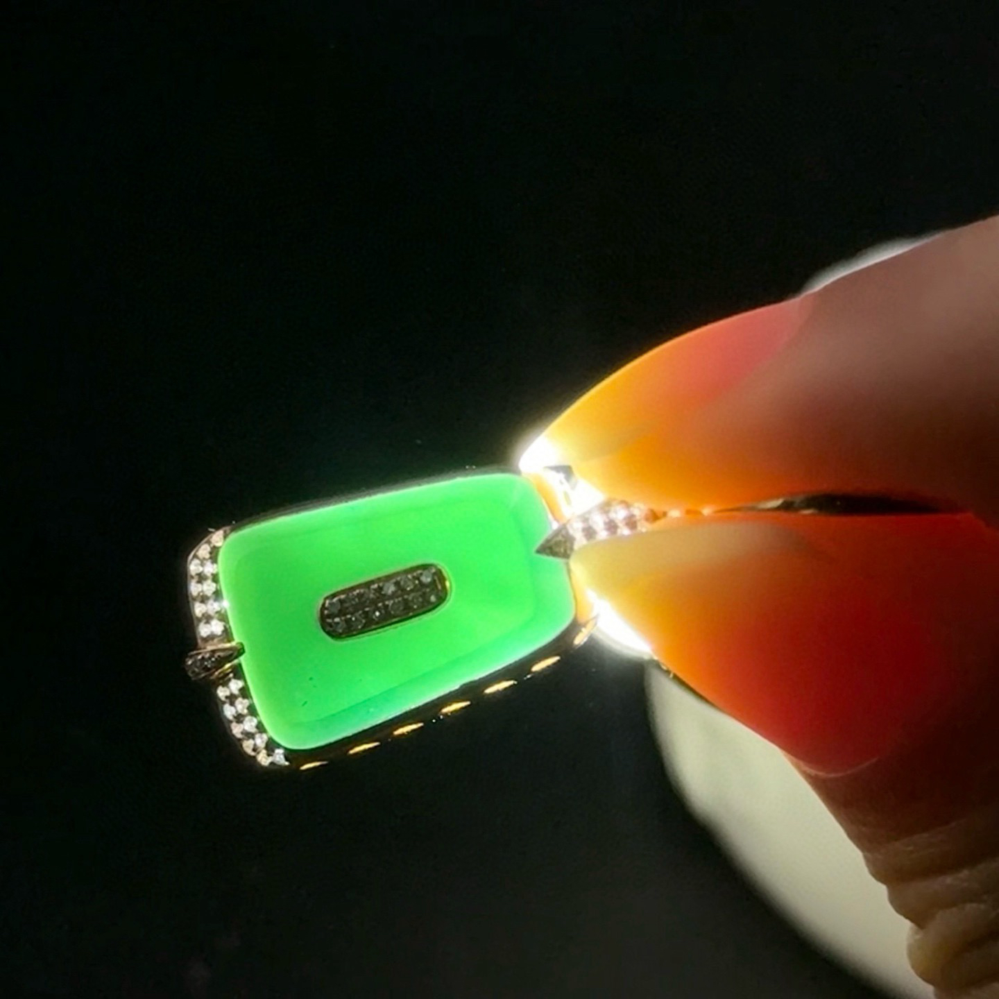 精品18k墨翠耳坠 重金豪镶 打灯通透 油性十足 尺寸37.2