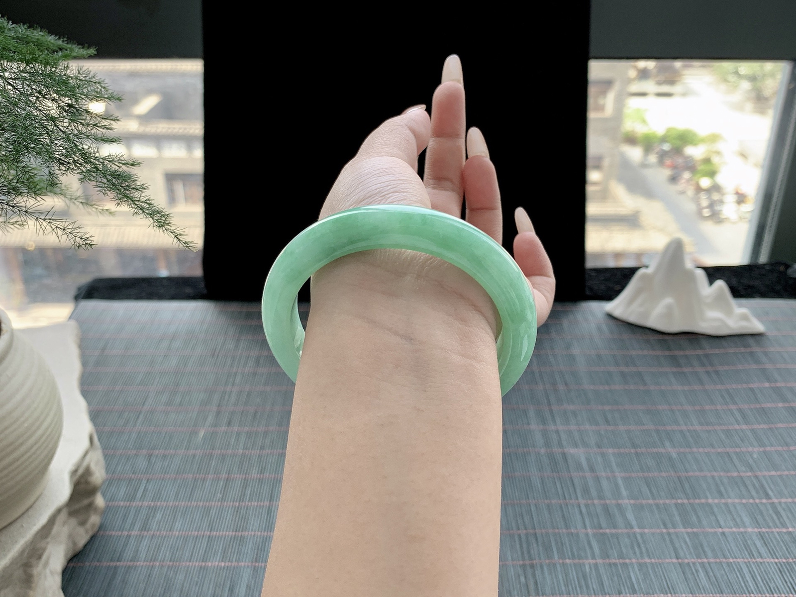 满圈果绿，尺寸：57.5-12.1-8.9