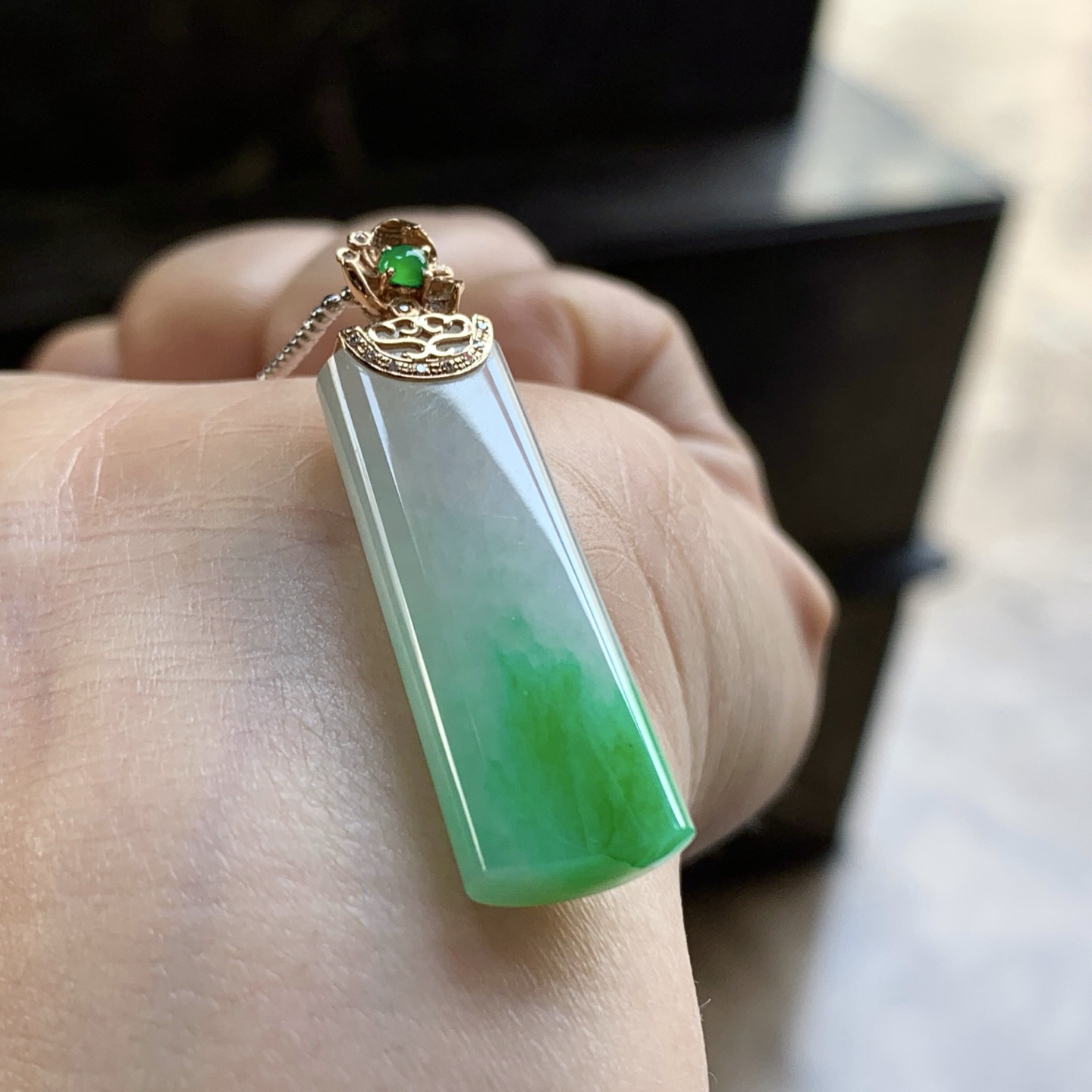 金扣带色无事牌^_^颜色鲜艳