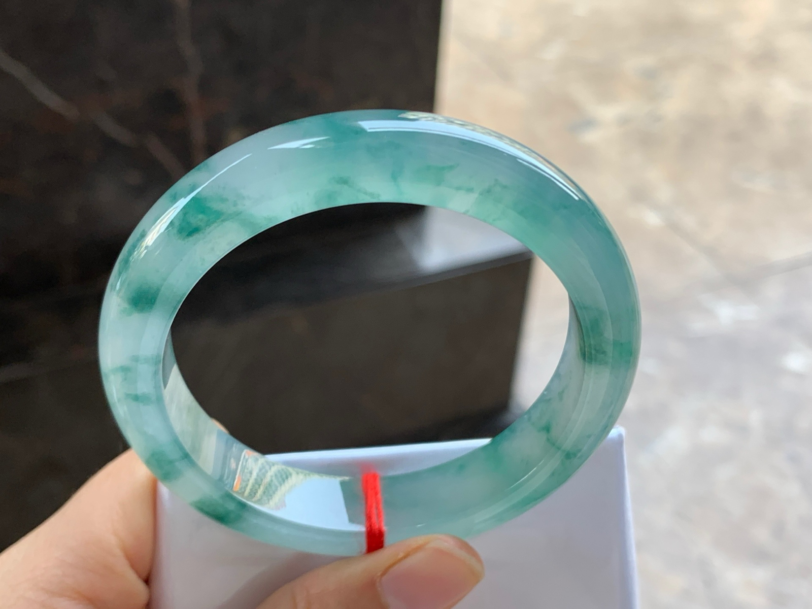 56-12.6-8.6

冰飘花手镯^_^飘花灵韵