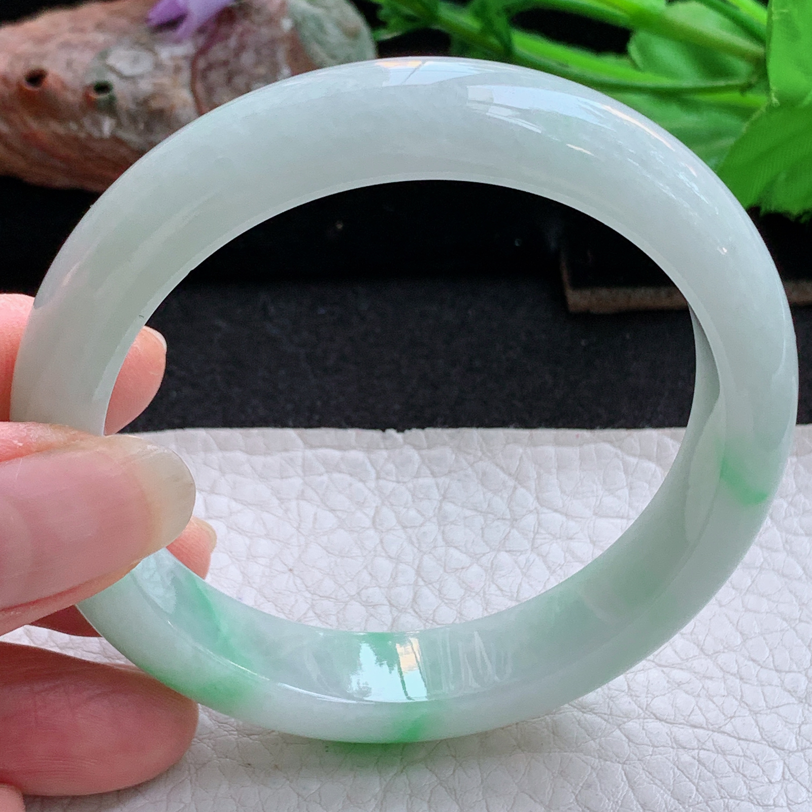 xc实拍57*12*8.6平安镯 天然缅甸翡翠a货手镯飘阳绿胶感正圈玉镯子