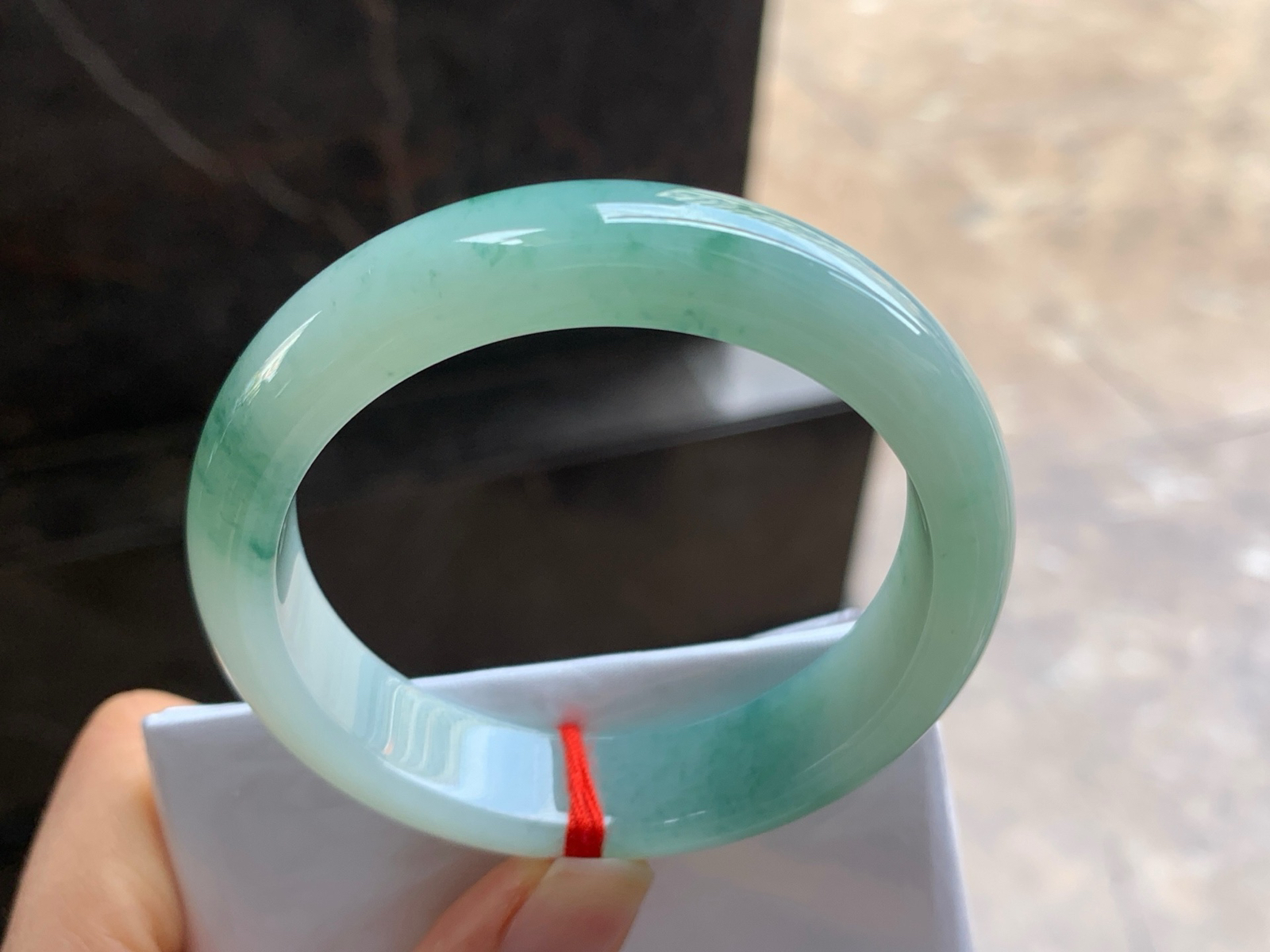 51-12.5-7.5

飘花手镯^_^玉质温润