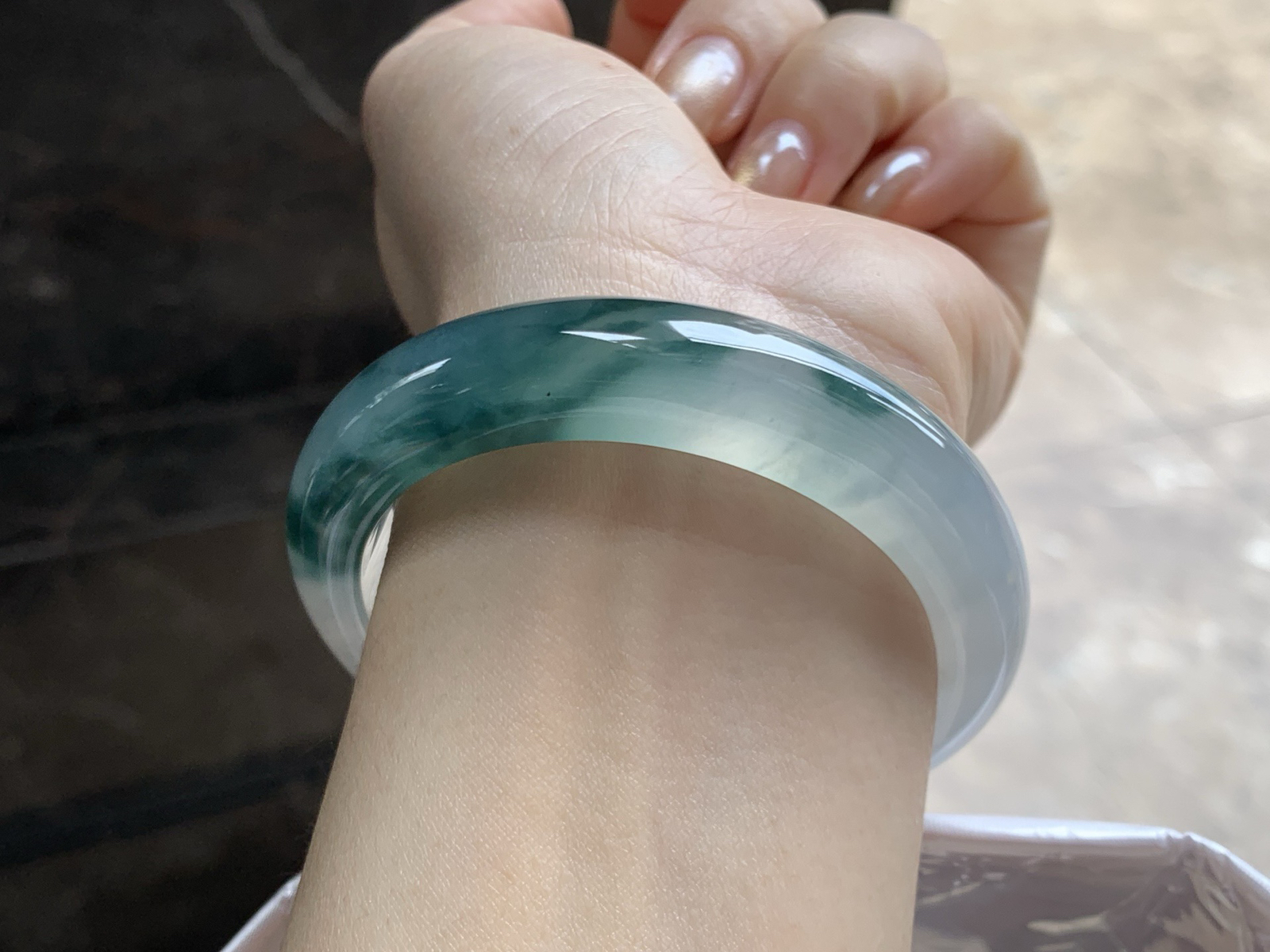 55-12.8-8.8

冰种飘花手镯^_^飘花浓郁实物漂