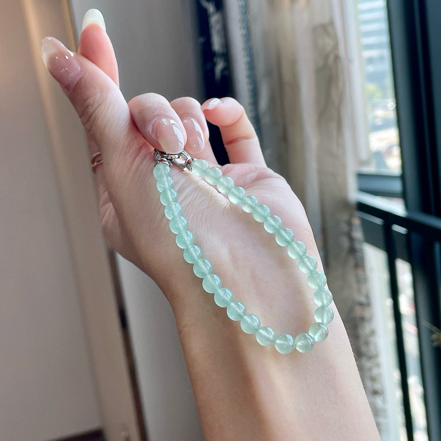 冰提子手串
尺寸：6/29颗