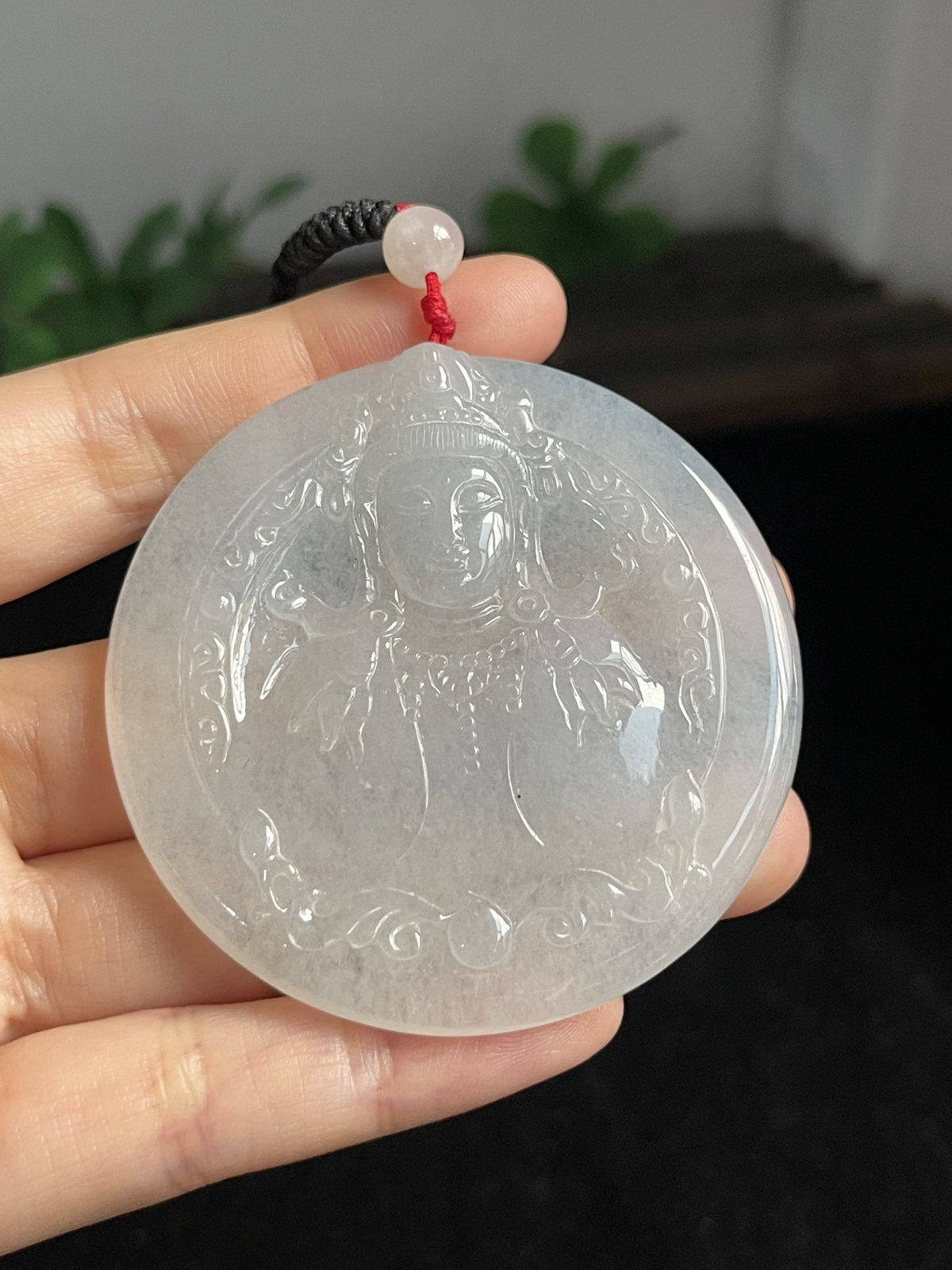 翡翠挂件，配珠未测