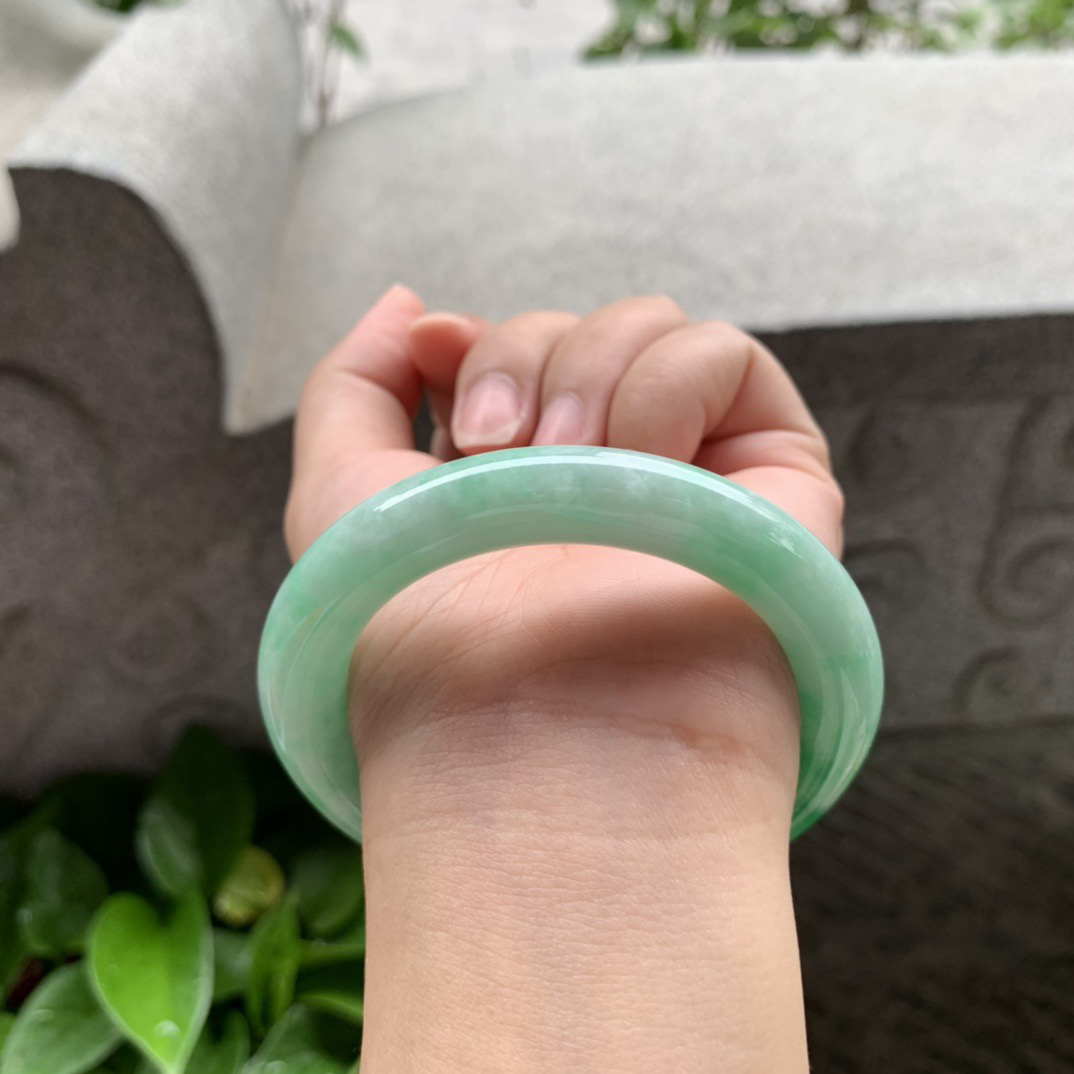 圈口54-10 【满绿圆条手镯】圆条54 55可戴