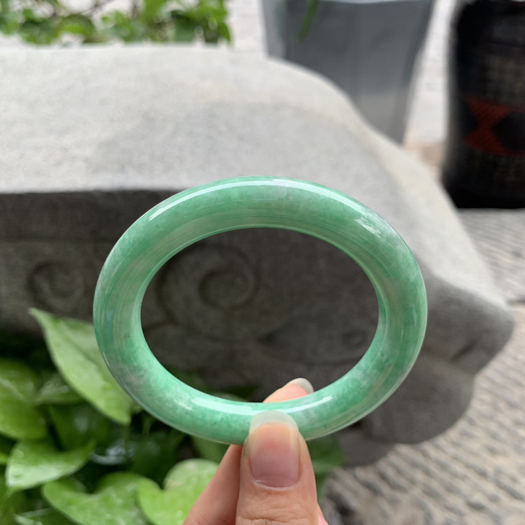 圈口56-11 【满绿圆条手镯】圆条56 57可戴