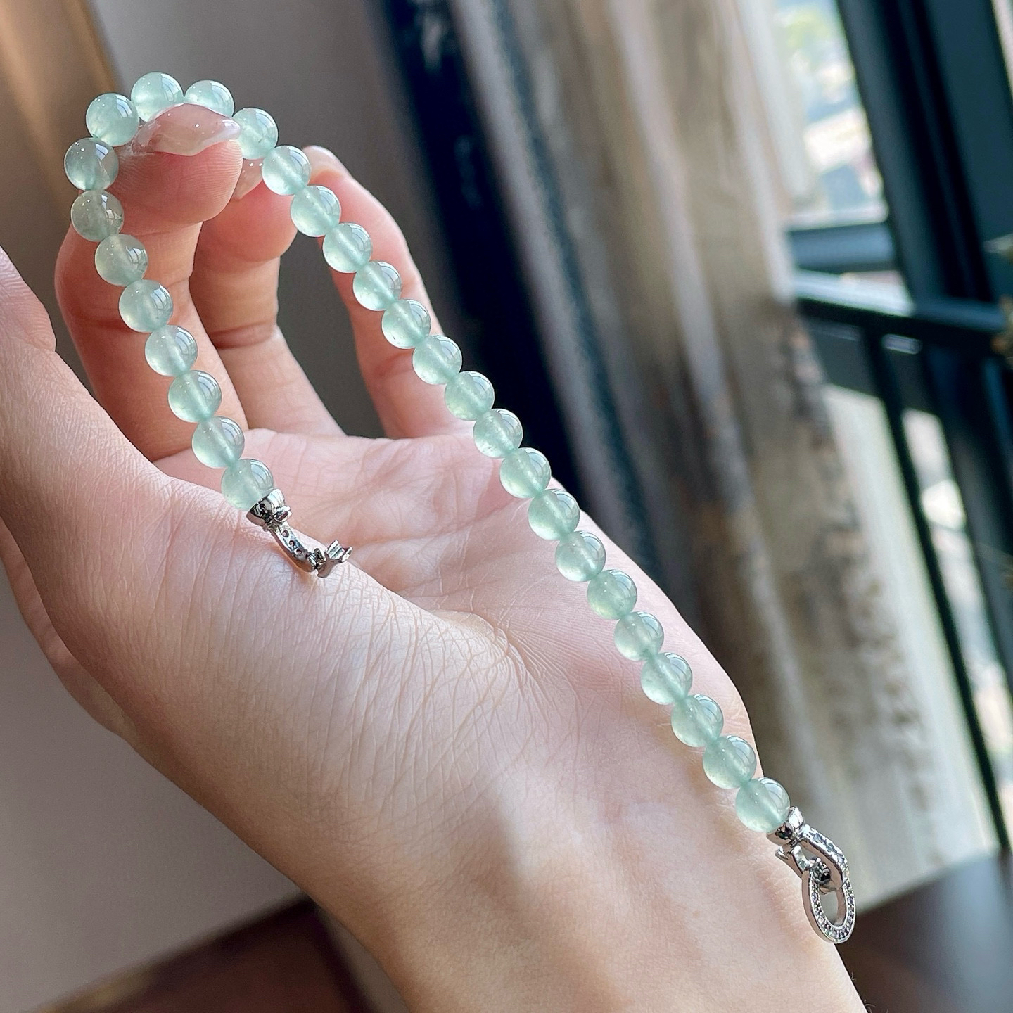 冰提子手串
尺寸：6/29颗