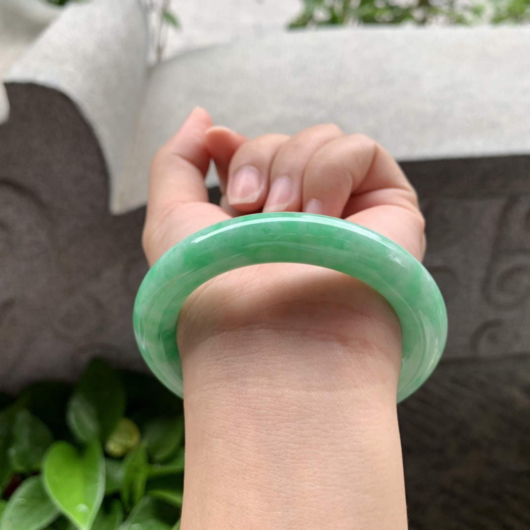 圈口54-10 【满绿圆条手镯】圆条54 55可戴
