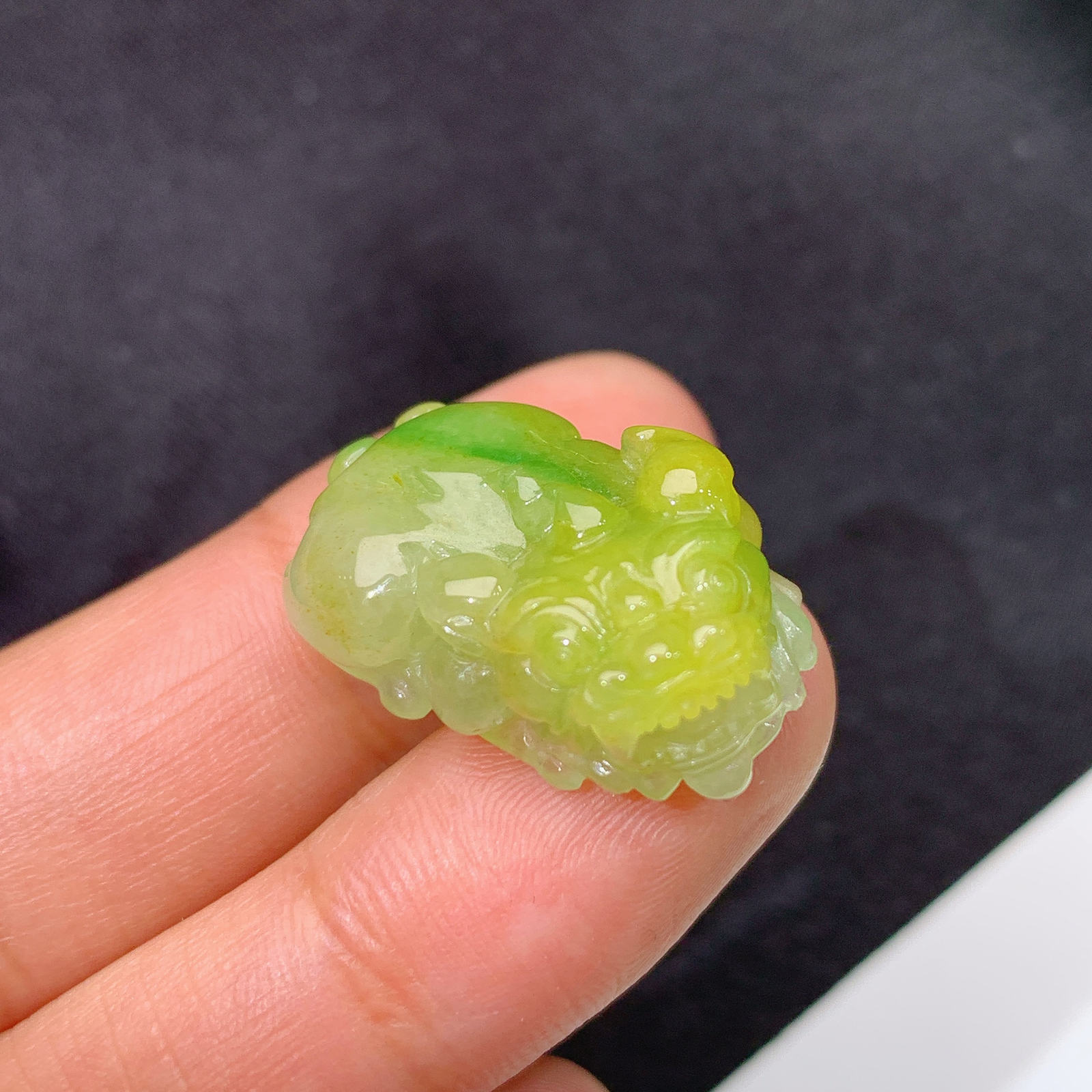 冰黄翡貔貅，冰润鲜艳，玉质细腻，种水足，Ax 尺寸22.6*13.8*8.9