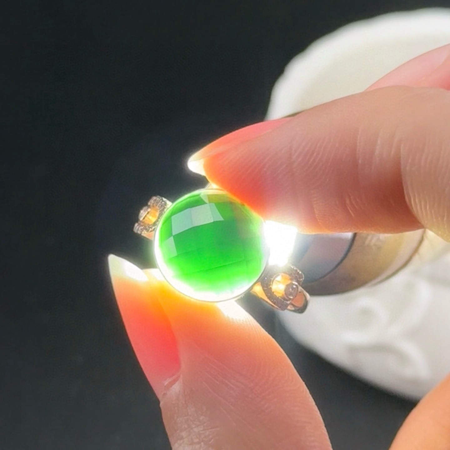 精品18k墨翠切割面女戒 种好色正 黑度极好 打灯通透 油性十足 尺寸11.7