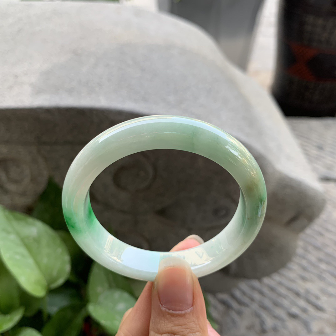 小圈口51.9-11.4-7.7 【飘绿正圈手镯】正圈51 52可戴