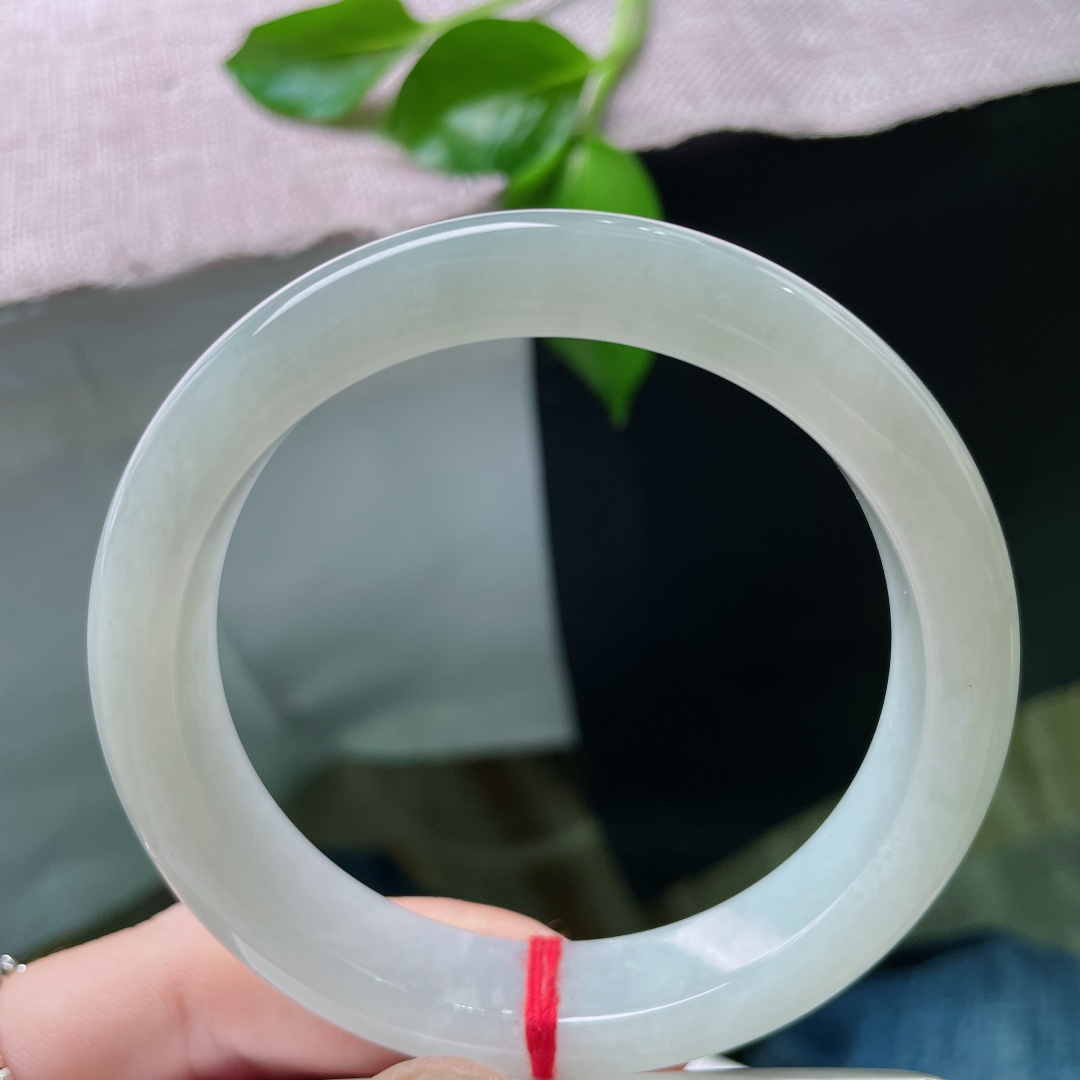 60.2/12.3/8.9，淡绿底正圈，大圈口，水润，干净清爽，淡雅倾心，ss49698a