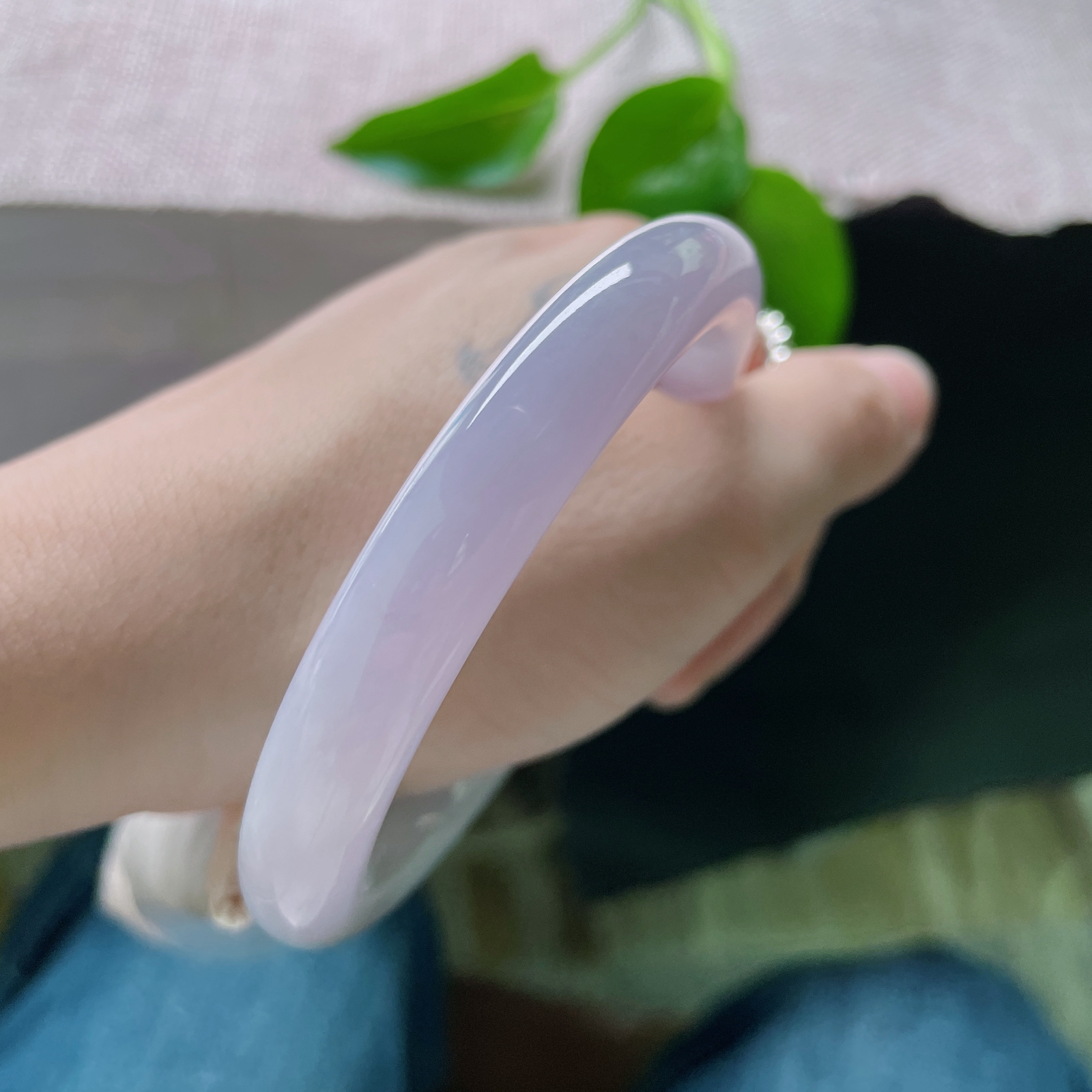 58.5/10.2，紫罗兰圆条，采撴了暮色与晨曦交汇时，最暧昧的那一抹光晕。完美..