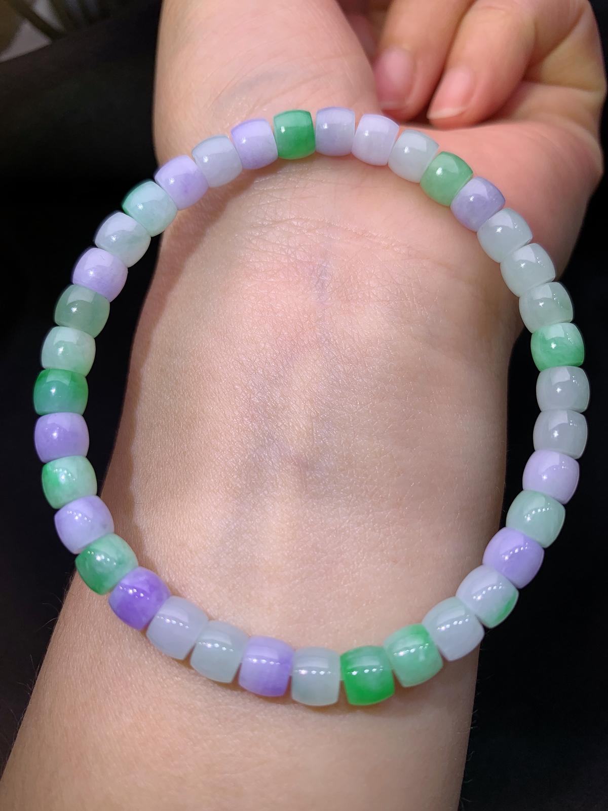 冰种多彩路路通手串，手链，冰润鲜艳，玉质细腻，种水足，Xm 尺寸4.6*5.7