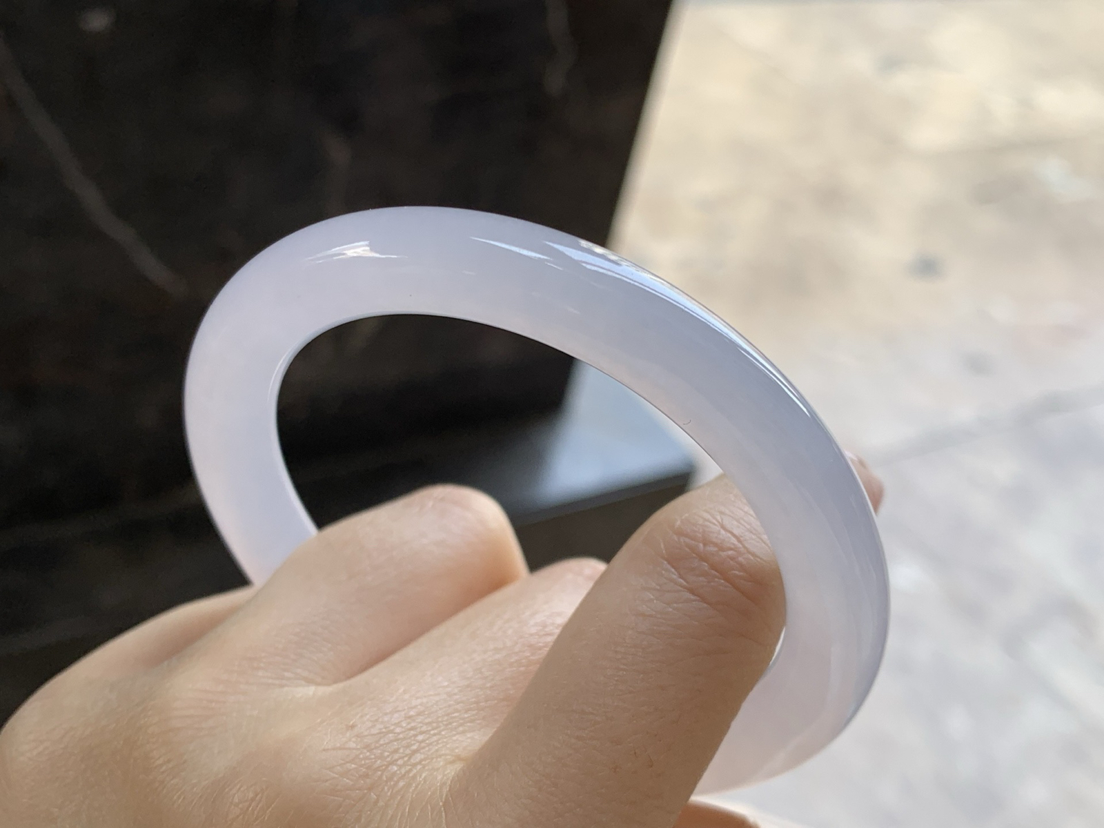 58.5-9.5

圆条手镯^_^底子细腻