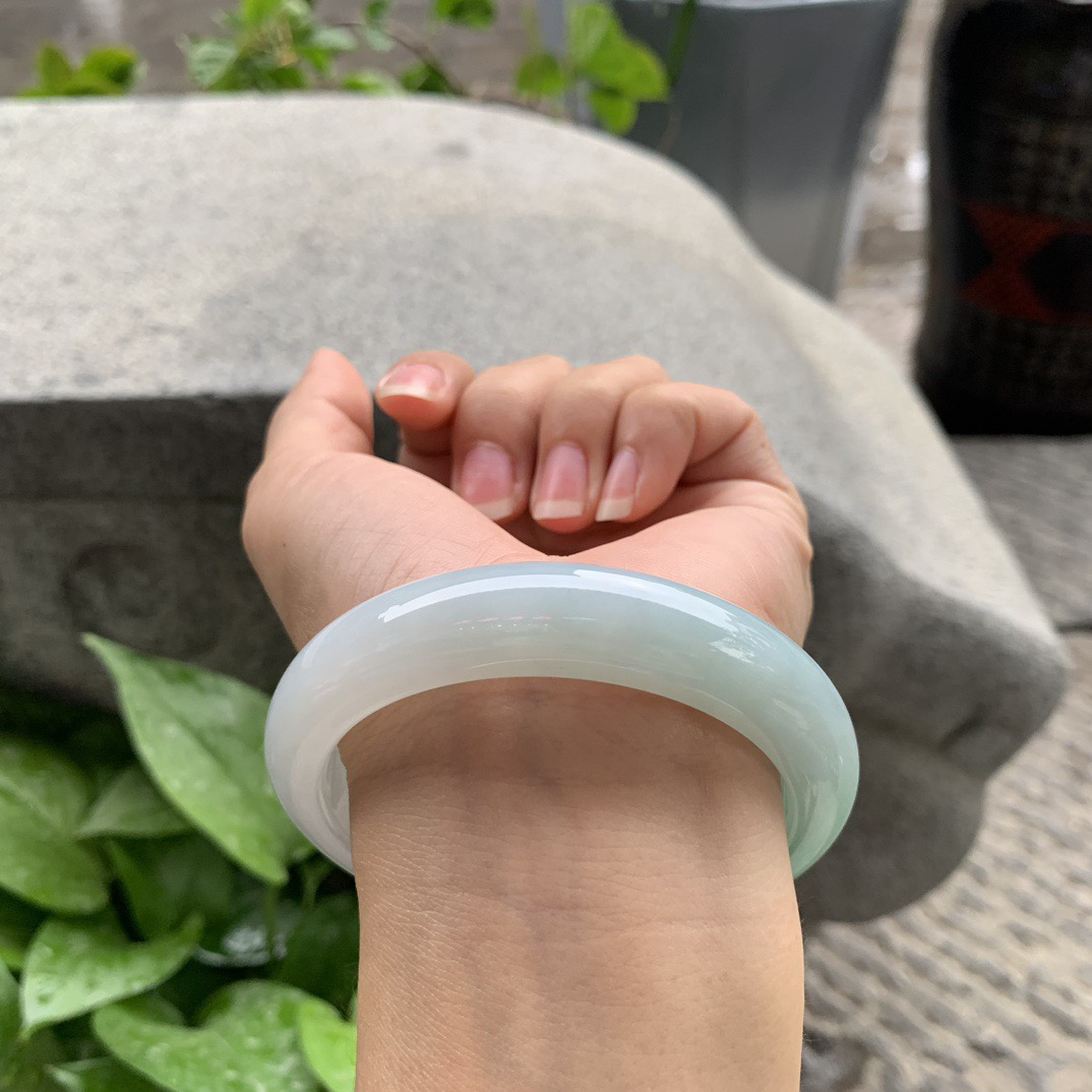 大圈口58.6-12.9-8.9 【飘阳绿正圈手镯】正圈58 59可戴