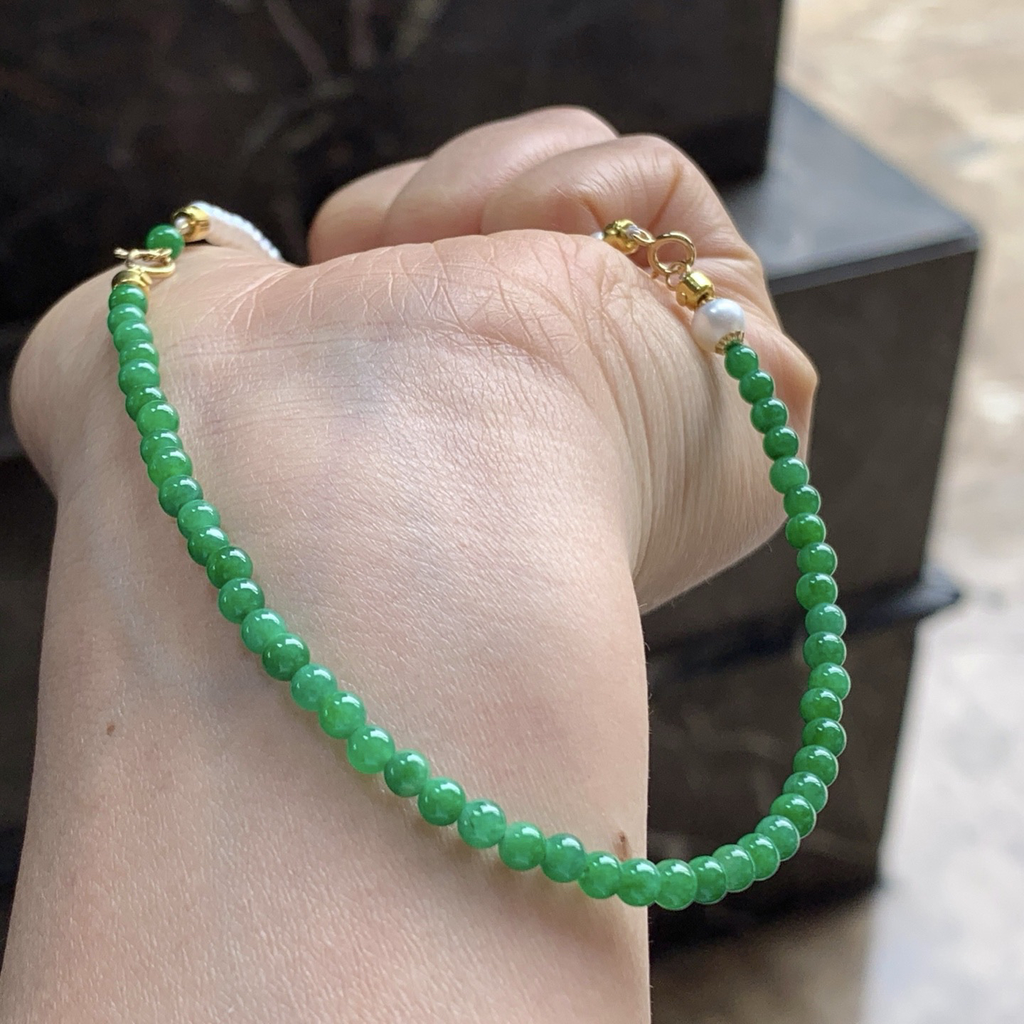 辣绿色珍珠翡翠珠子项链^_^鲜艳 玉质温润