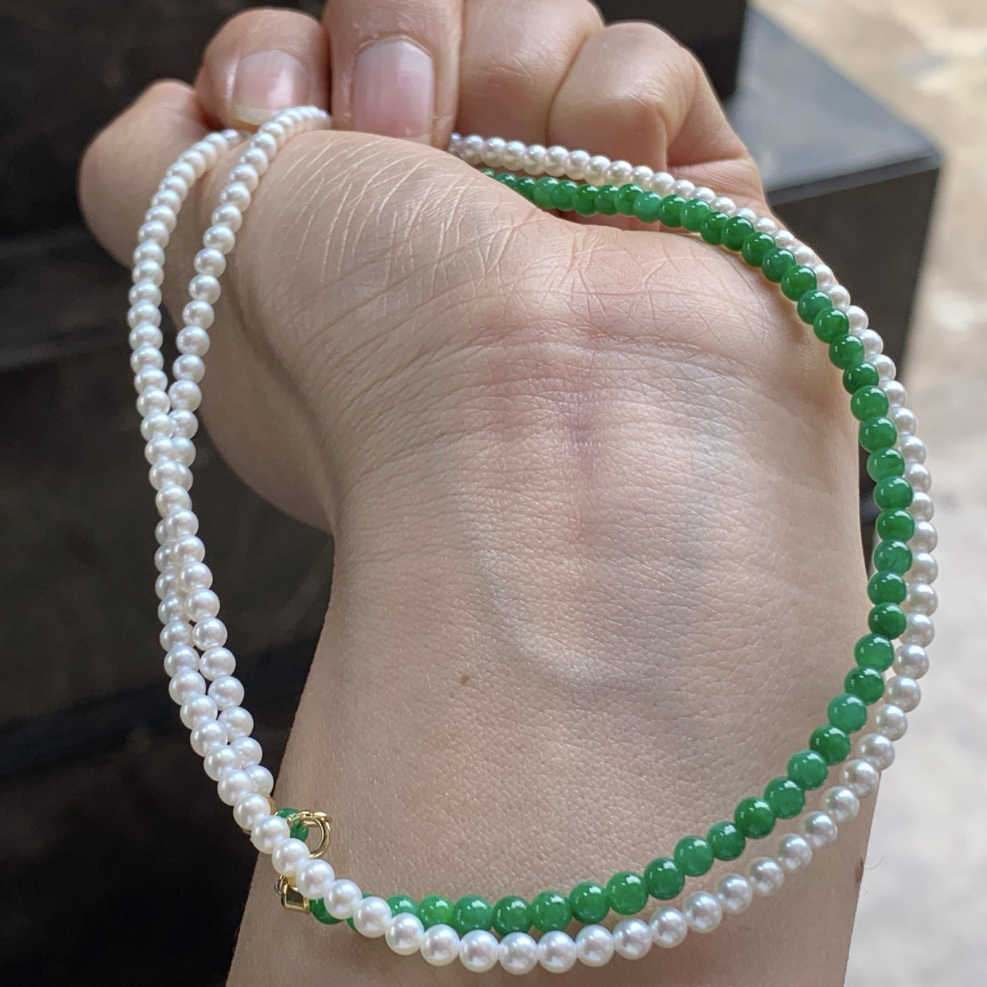 辣绿色珍珠翡翠珠子项链^_^鲜艳 玉质温润