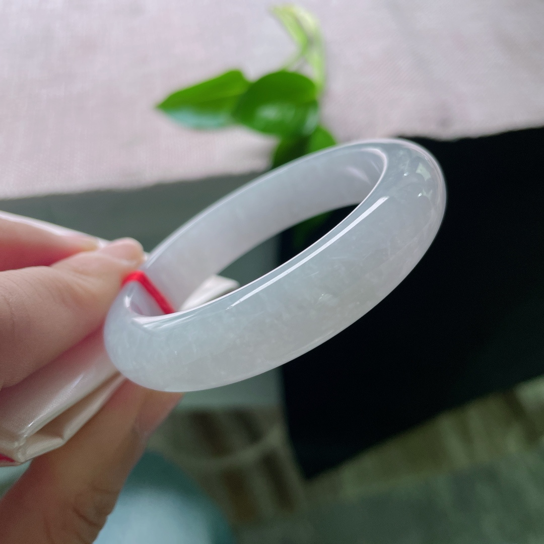 50.3/12.5/7.7。冰紫正圈，小手福利，种老，仙气飘飘，不食人间烟火，ss50084a