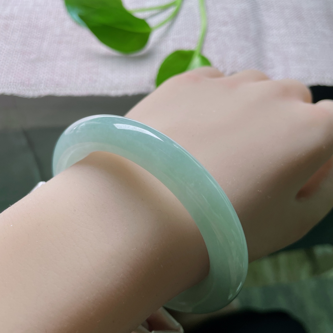 54/10.3蓝底圆条，镯似人生，圆圆满满，上手温柔雅致，指甲纹，ss49157a