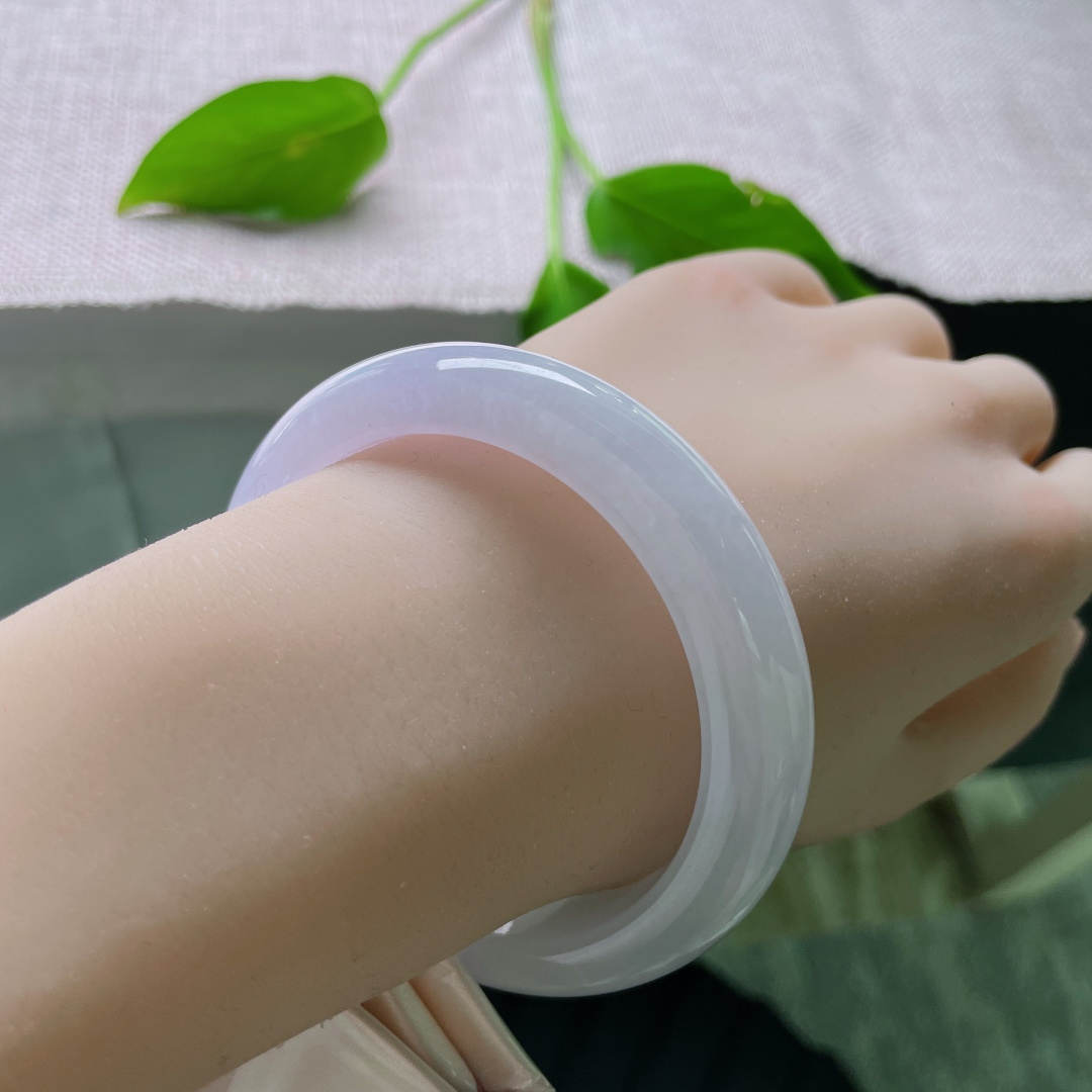 56.8/11.9/8.9紫罗兰正圈，冰润通透，种老，紫气东来，财运亨通。。ss48784a