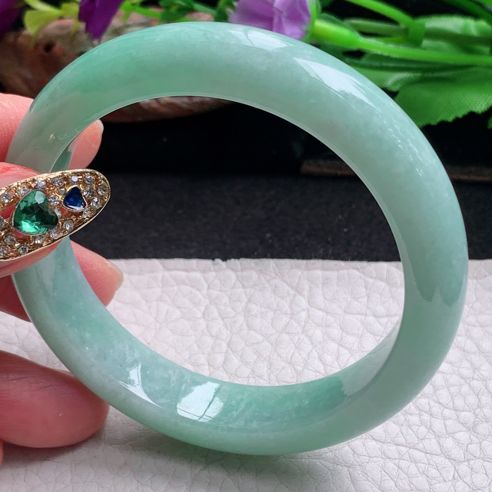 nr清新款54*12*8平安镯 天然缅甸翡翠a货手镯飘绿宽边正圈玉镯子