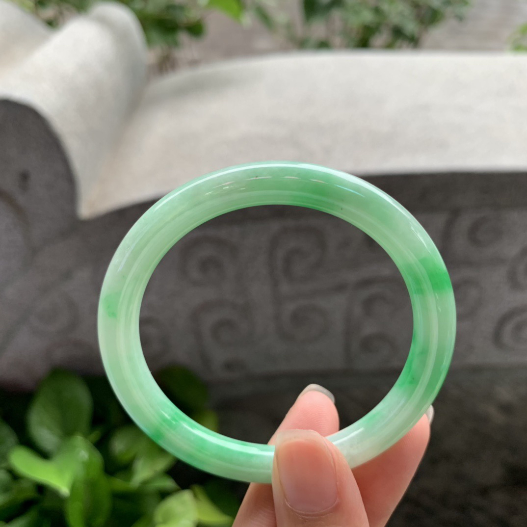 小圈口 52.4-6.7【飘阳绿圆条手镯】圆条52 53可戴