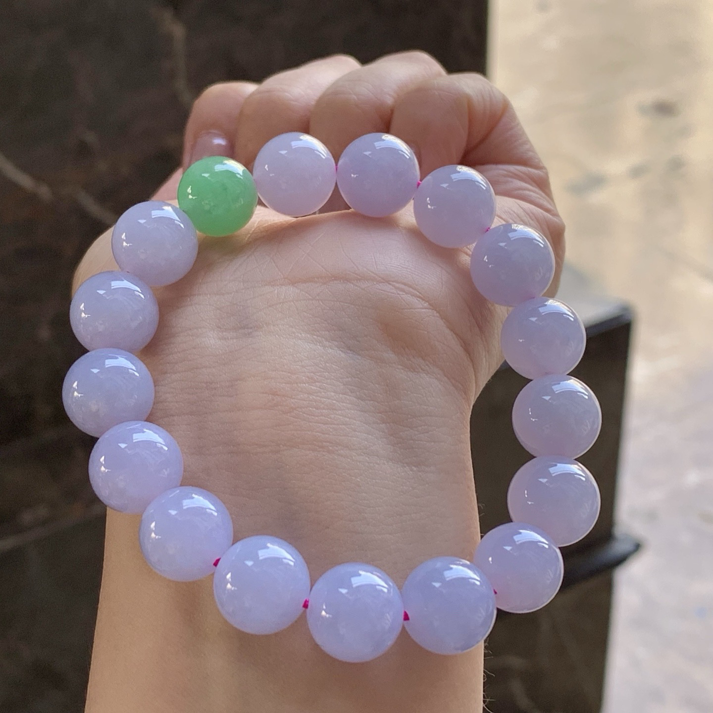 春色手串
颜色漂亮 细腻清爽