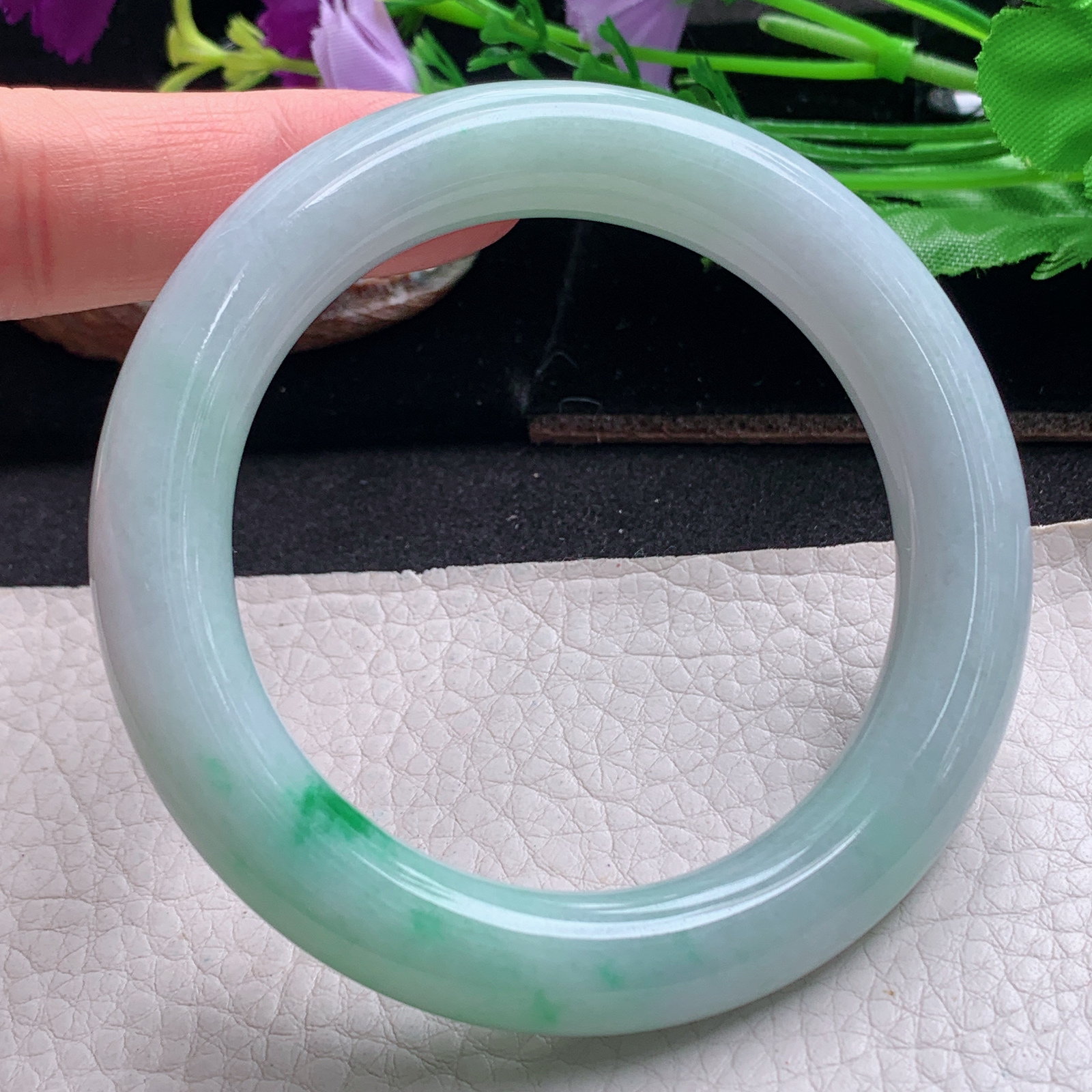 ee实拍56*13*11美人镯 天然缅甸翡翠a货手镯飘绿圆条正圈玉镯子