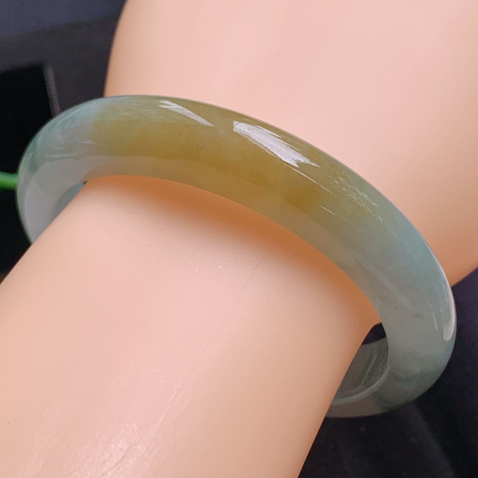 js实拍57*12*8.6平安镯 天然缅甸翡翠a货手镯冰三彩宽边正圈玉镯子