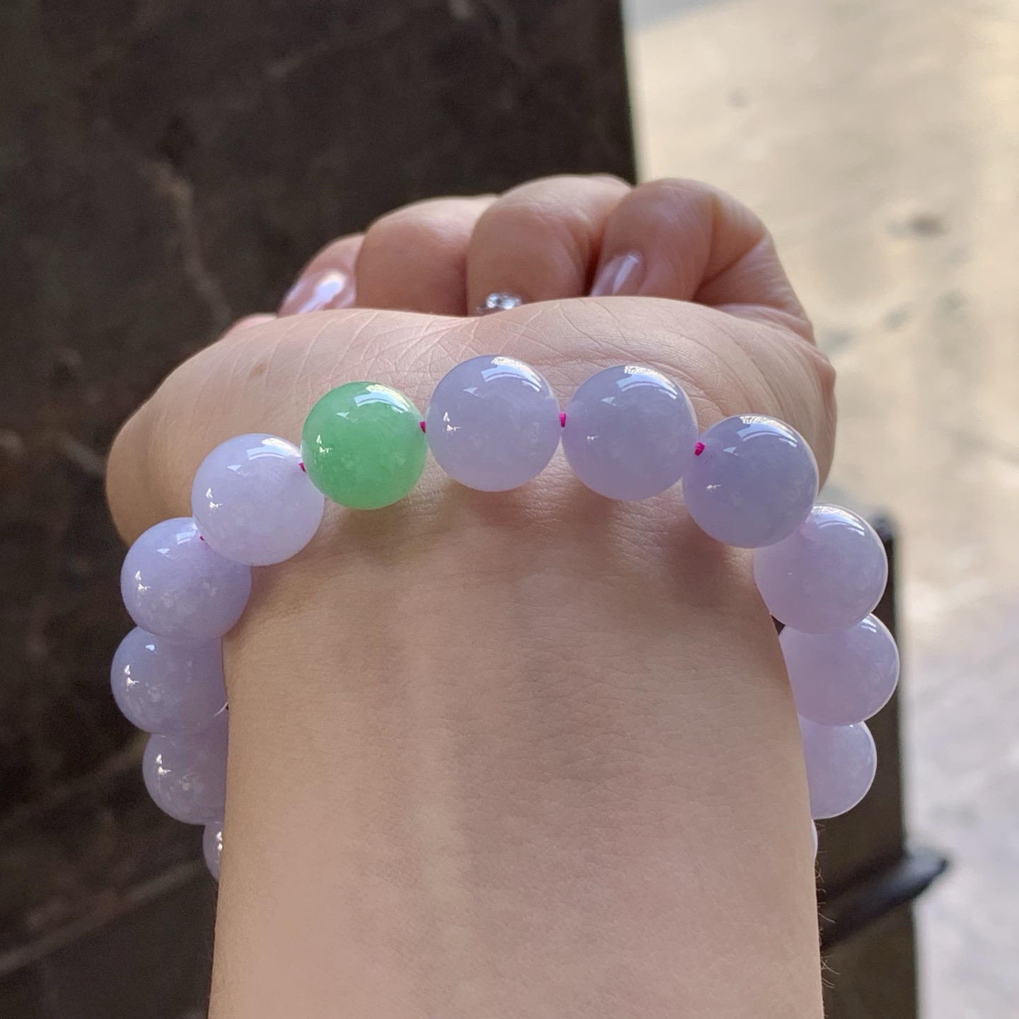 春色手串
颜色漂亮 细腻清爽