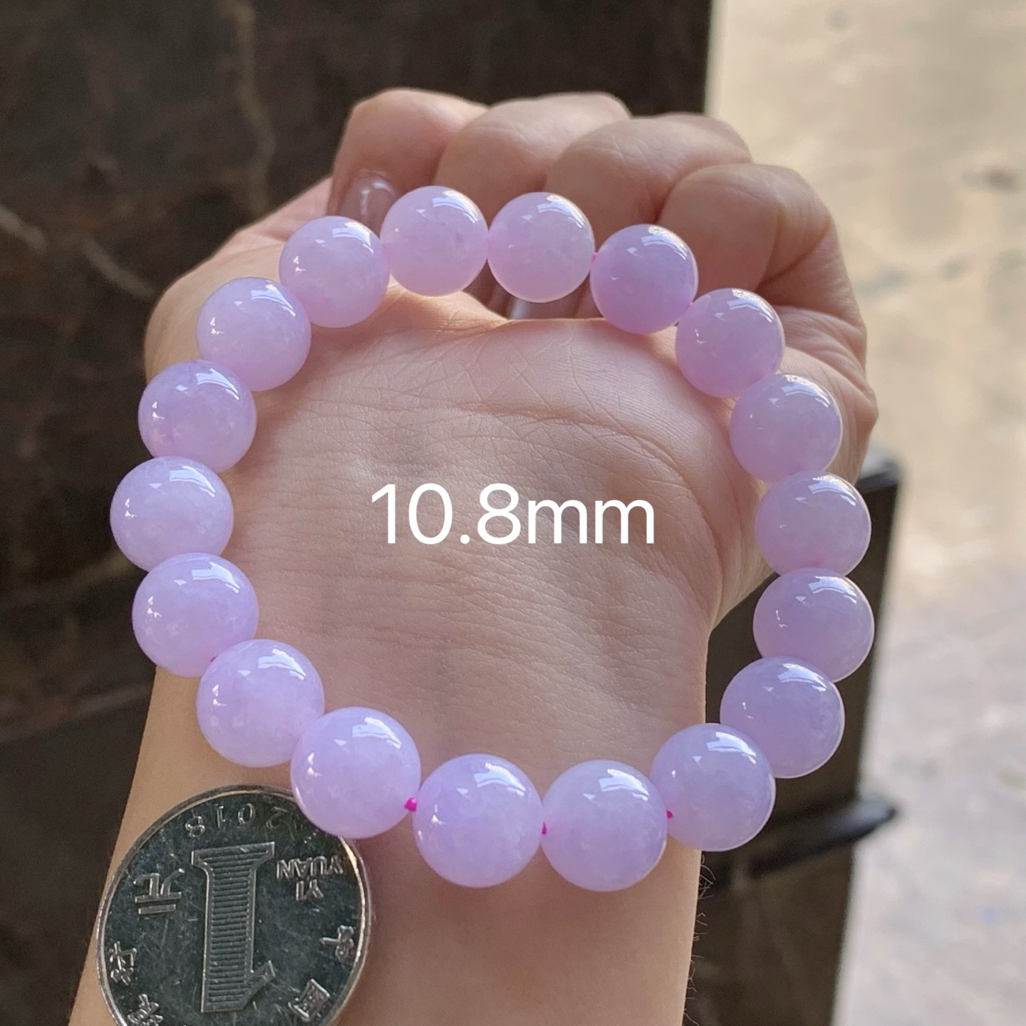 粉春手串
颜色漂亮 玉质细腻