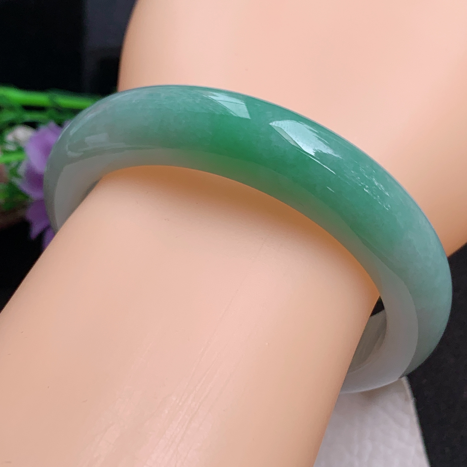 ll白底青54.5*13*8.3平安镯 天然缅甸翡翠a货手镯飘绿正圈玉镯子