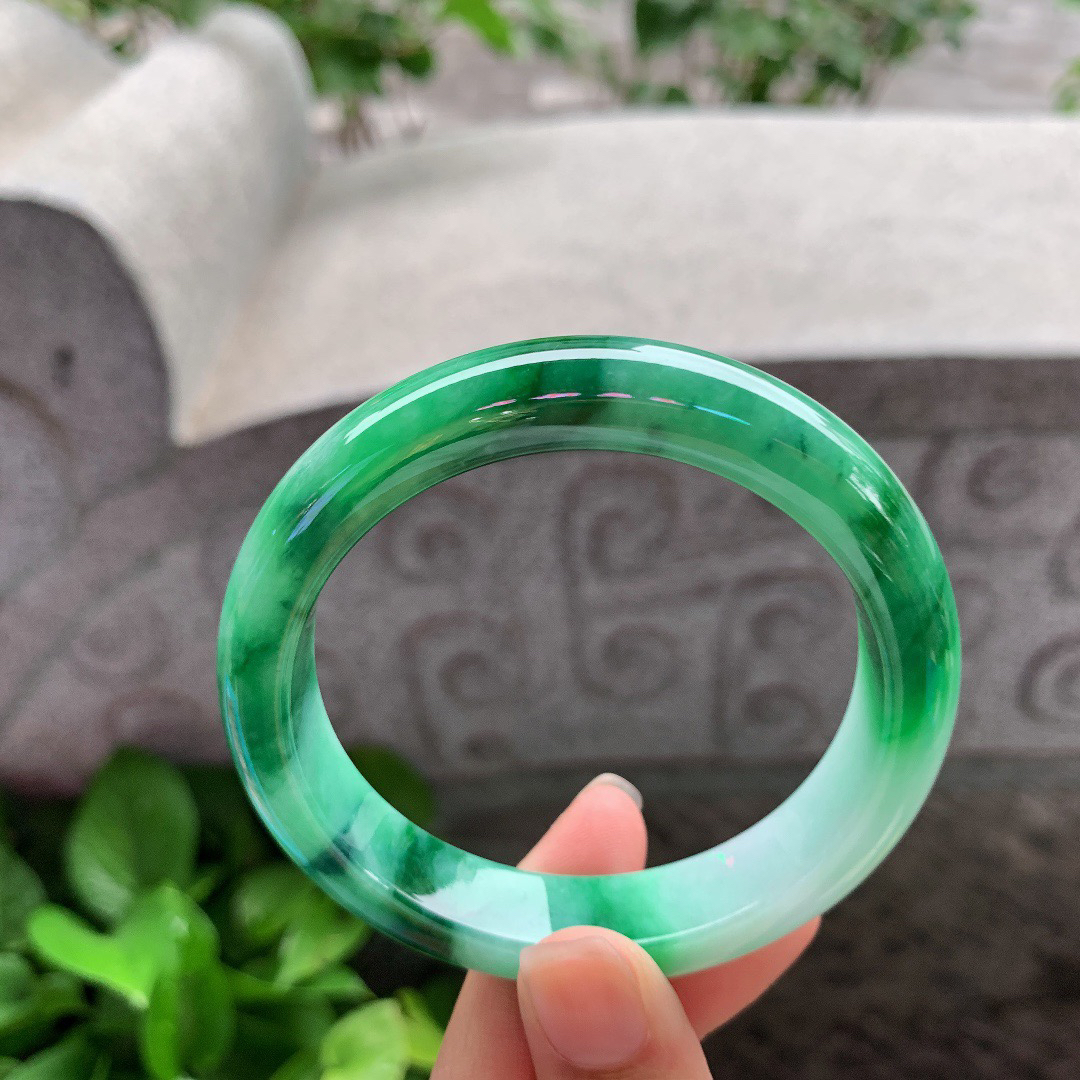圈口56.6-12.6-8.4 【飘辣绿正圈手镯】正圈56 57可戴