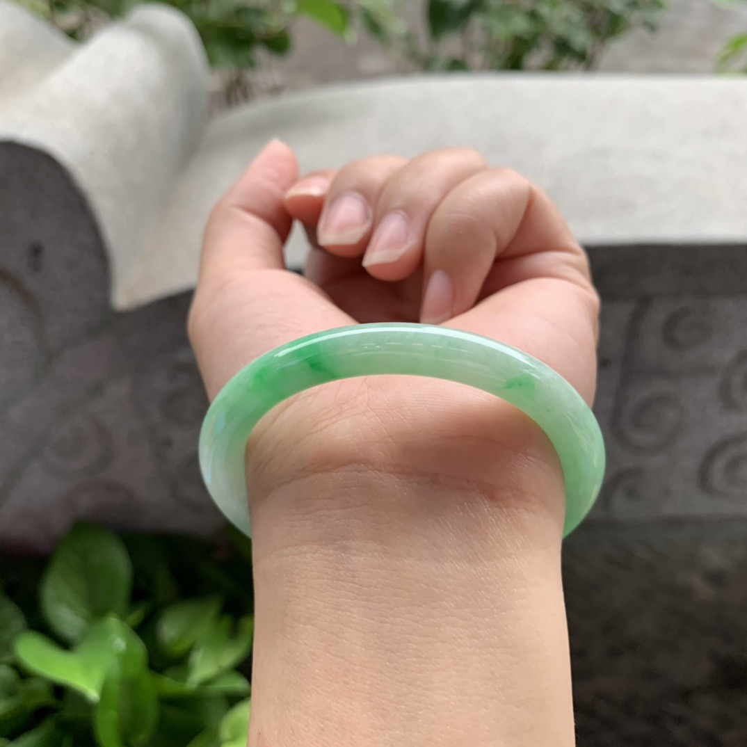 小圈口 52.4-6.7【飘阳绿圆条手镯】圆条52 53可戴