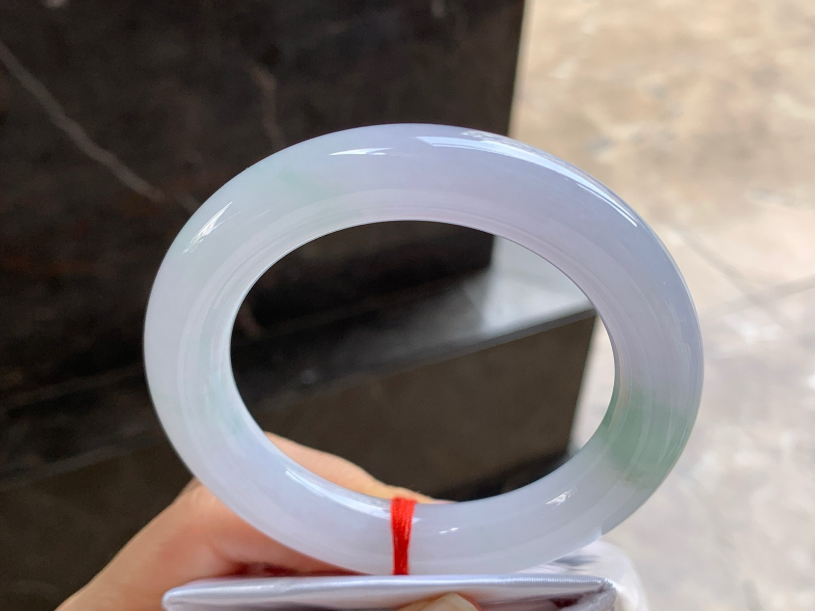 56-12

淡紫圆条手镯^_^清新