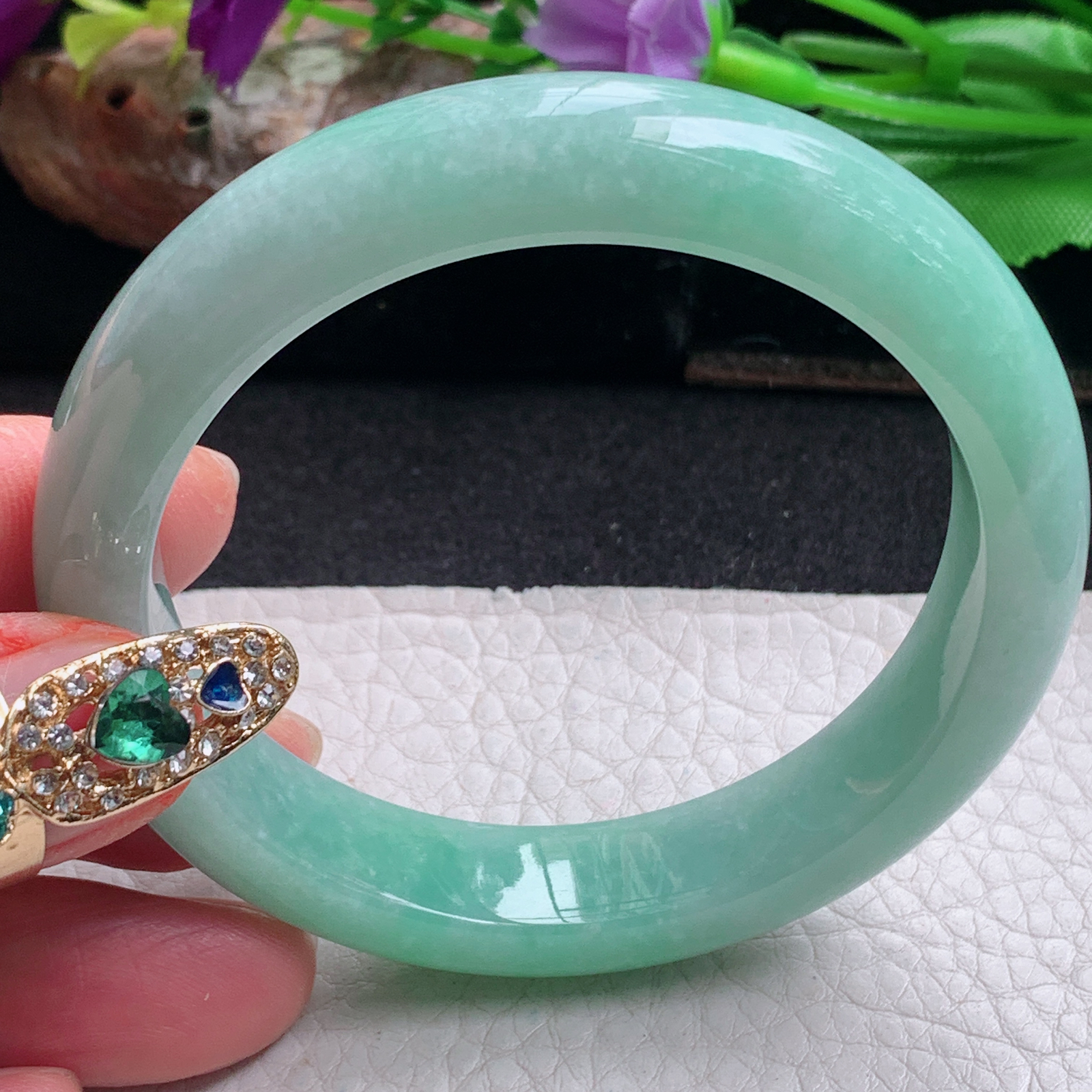 nr清新款54*12*8平安镯 天然缅甸翡翠a货手镯飘绿宽边正圈玉镯子