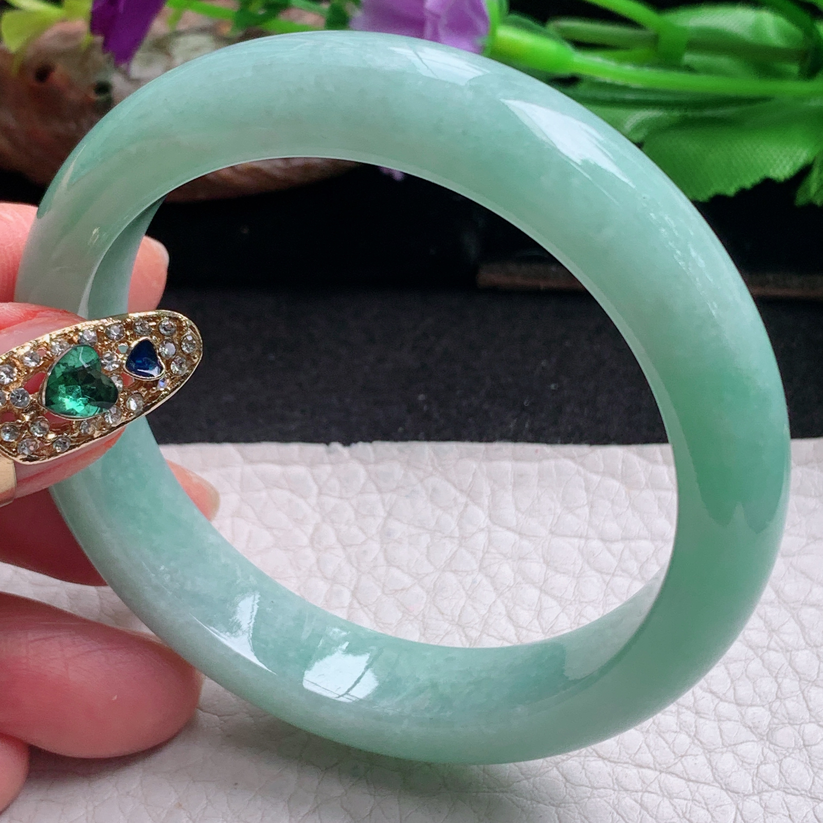 nr清新款54*12*8平安镯 天然缅甸翡翠a货手镯飘绿宽边正圈玉镯子