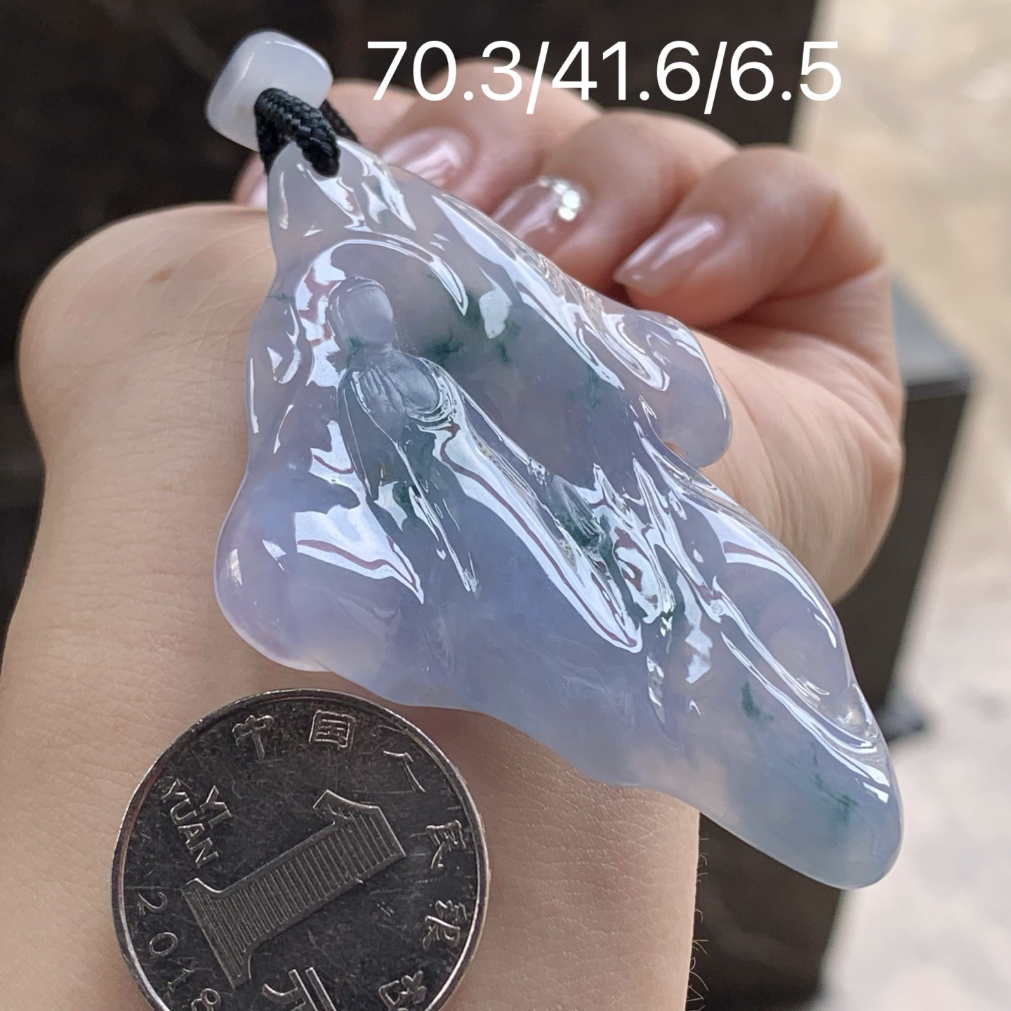 冰种紫底飘花悟道
颜色漂亮 种好独特