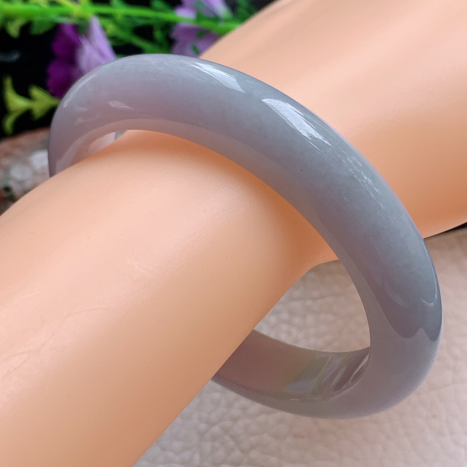 ee实拍57*12.5*9平安镯 天然缅甸翡翠a货手镯淡紫宽边正圈玉镯子