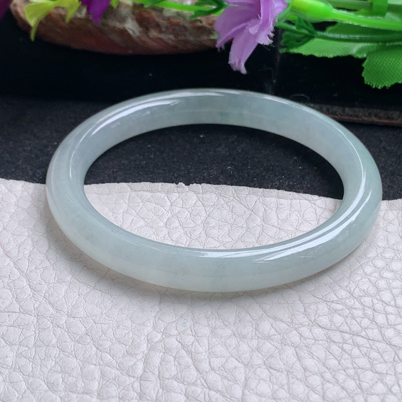 n小圈口52*7.6美人镯 天然缅甸翡翠a货手镯纯美圆条叮当镯