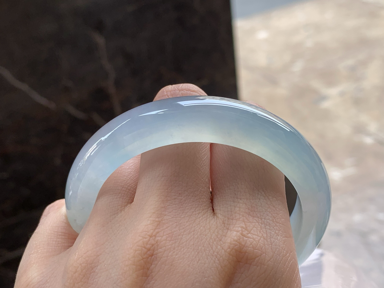 冰种手镯
种老水足 57.8/12.7/9.2mm