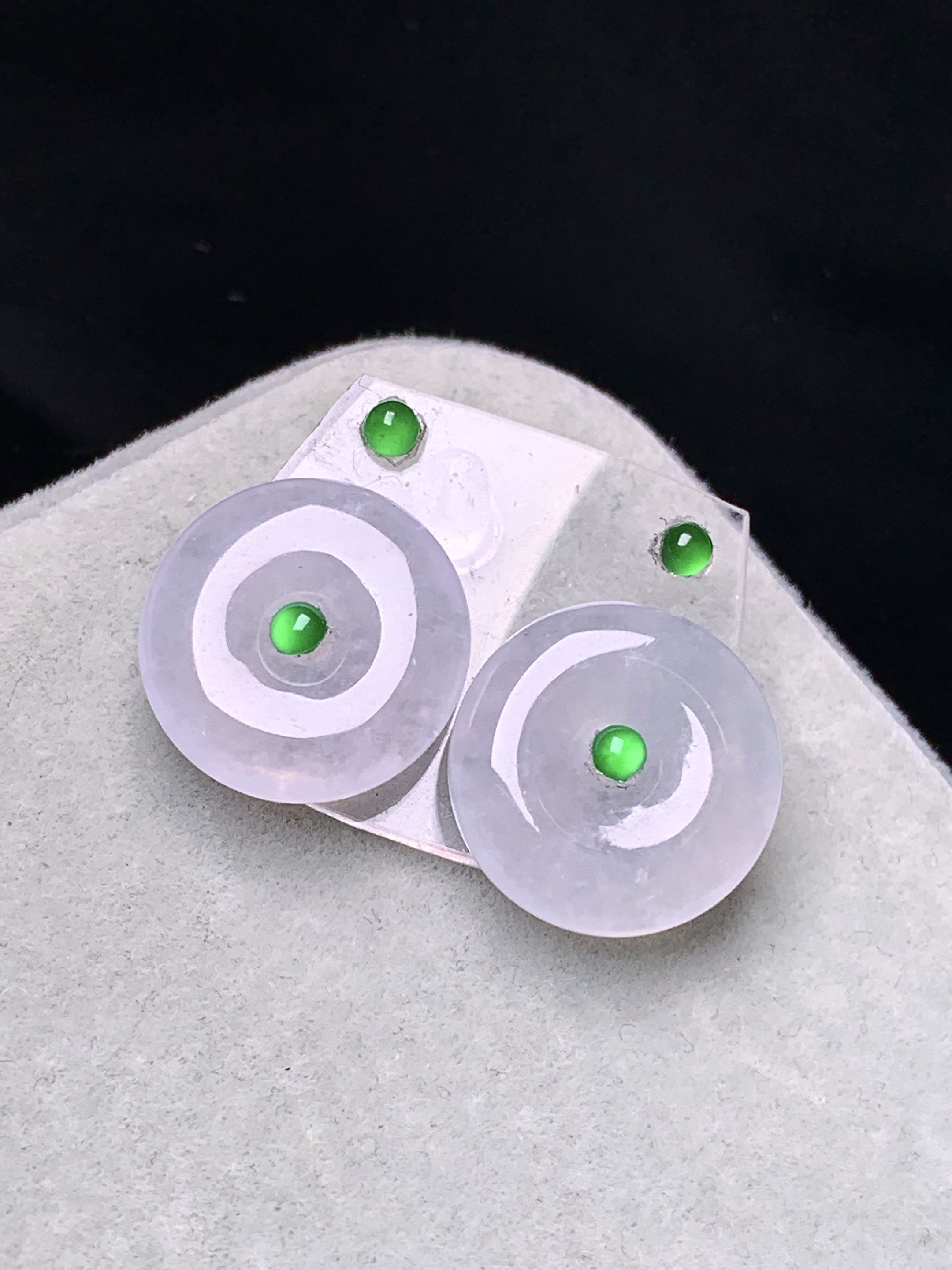 镶嵌款 冰种平安扣一对 玉质细腻 色泽艳丽清新 水润亮眼 整体尺寸13*3.5*2x