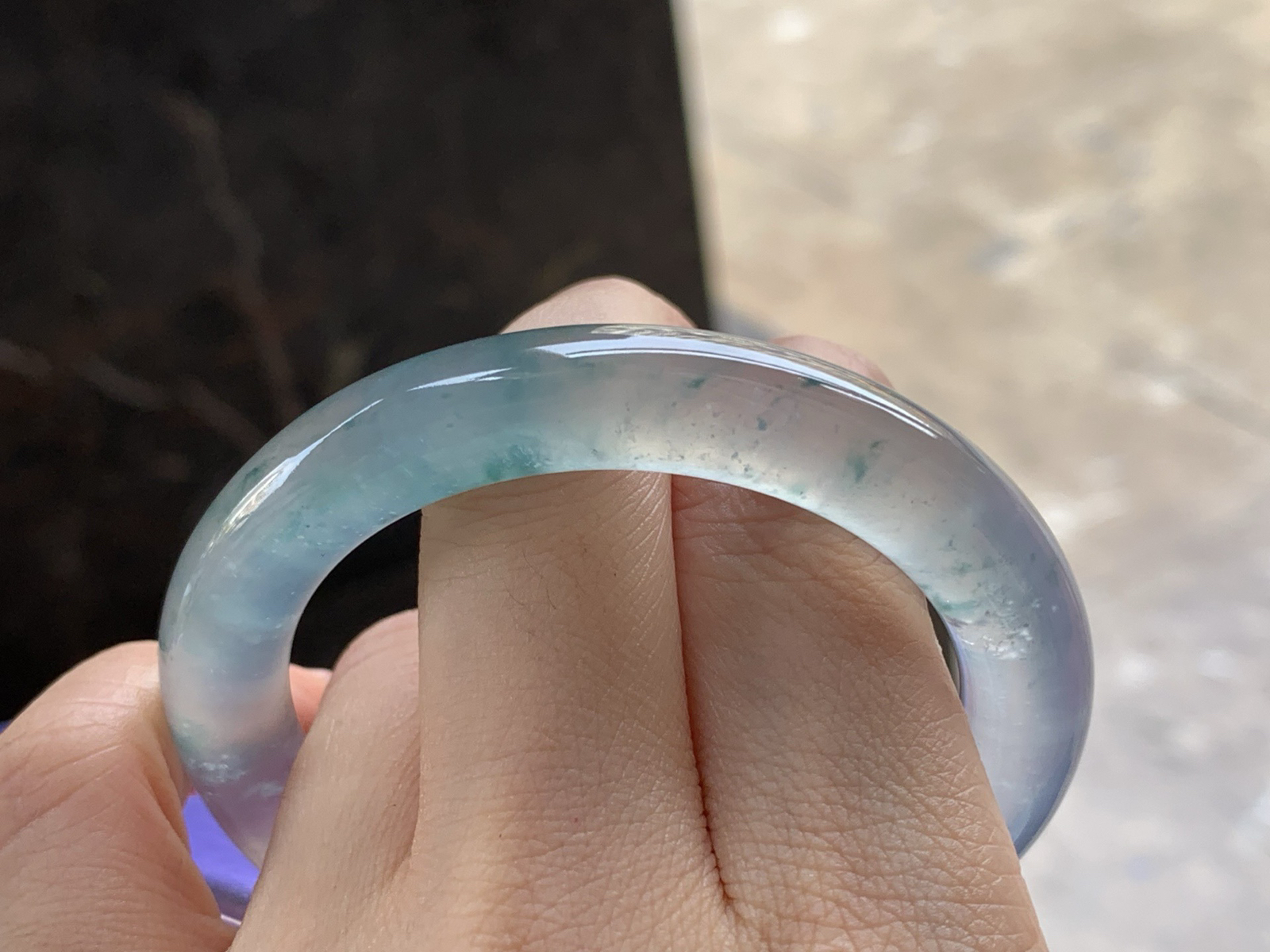 高冰飘花福镯
种老水足 50.5/9.6/9.3mm