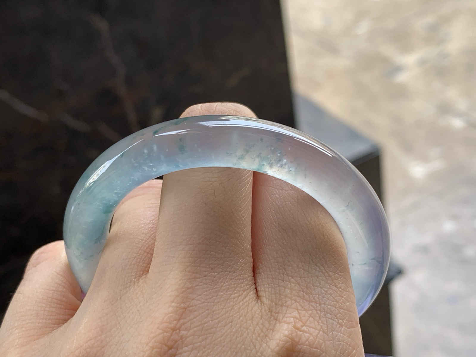 高冰飘花福镯
种老水足 50.5/9.6/9.3mm