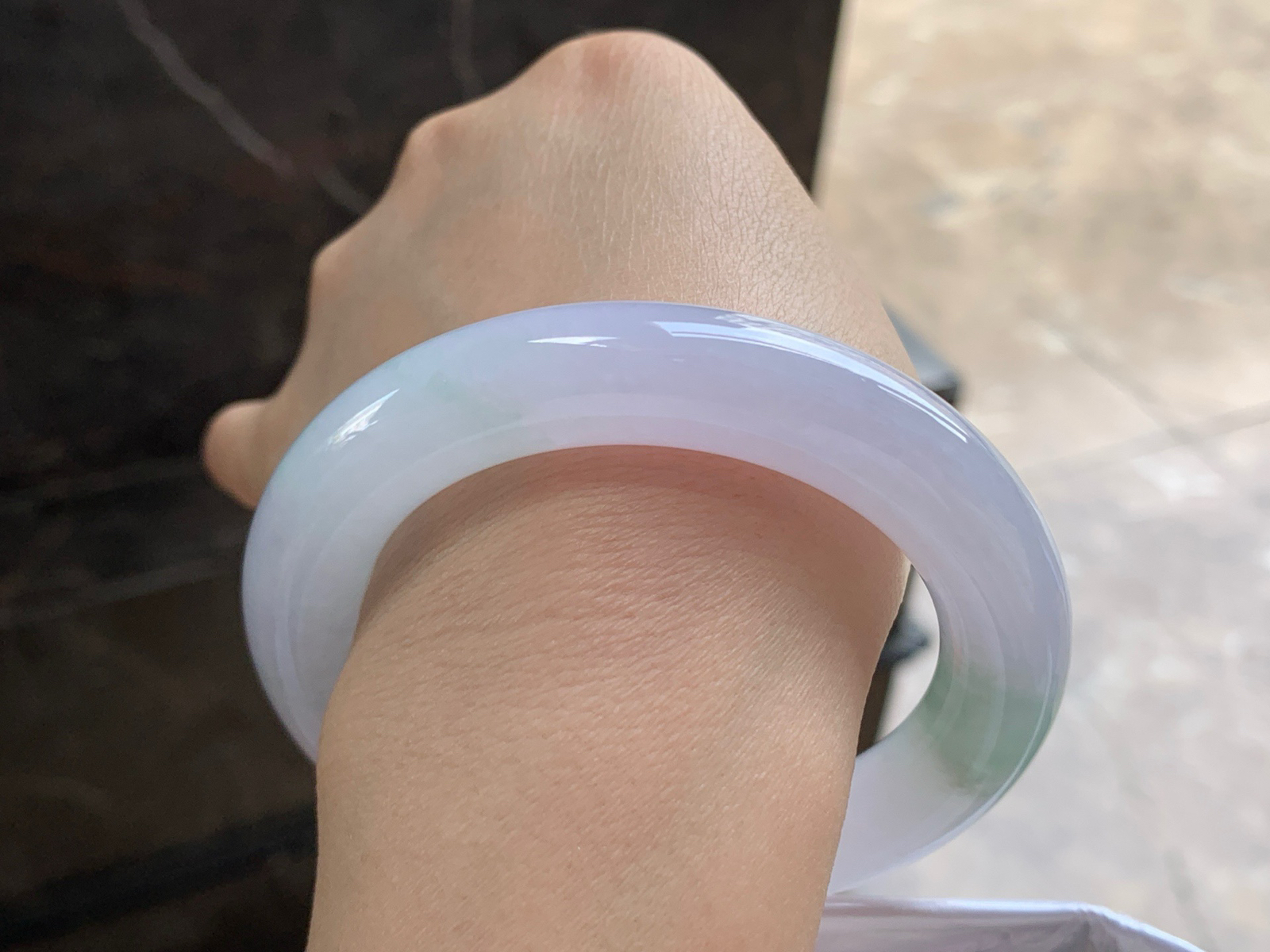 56-12

淡紫圆条手镯^_^清新