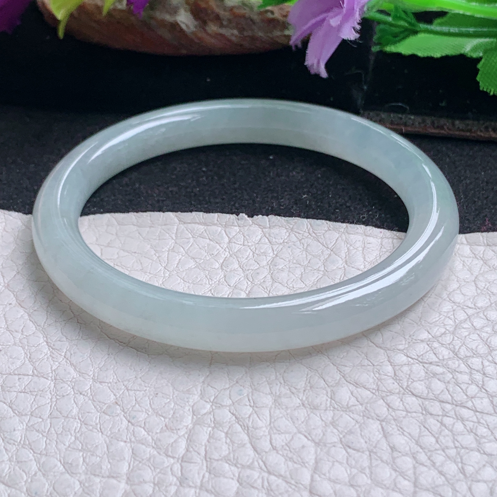 n小圈口52*7.6美人镯 天然缅甸翡翠a货手镯纯美圆条叮当镯