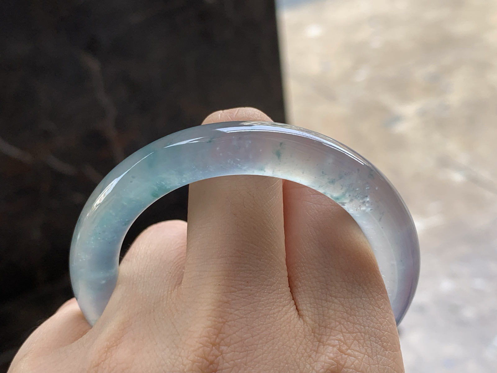 高冰飘花福镯
种老水足 50.5/9.6/9.3mm