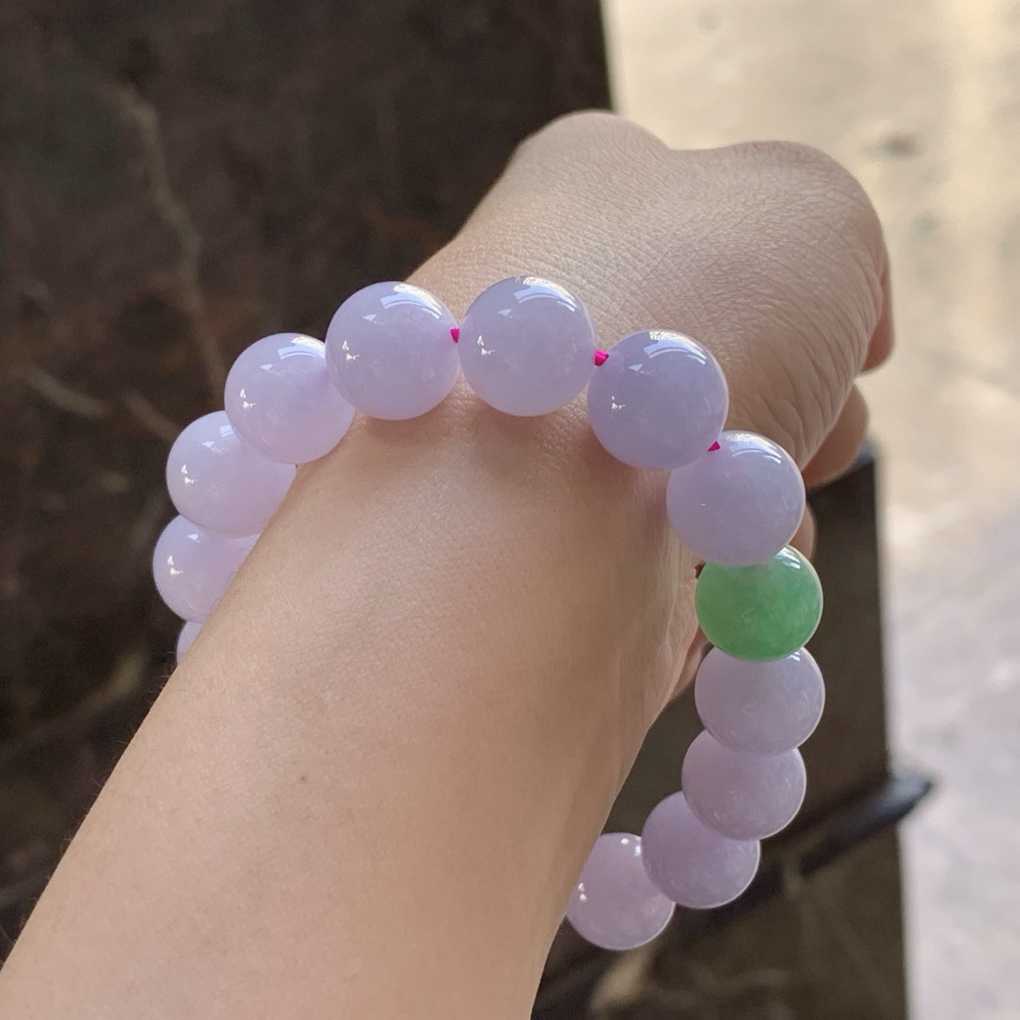 春色手串
颜色漂亮 细腻清爽